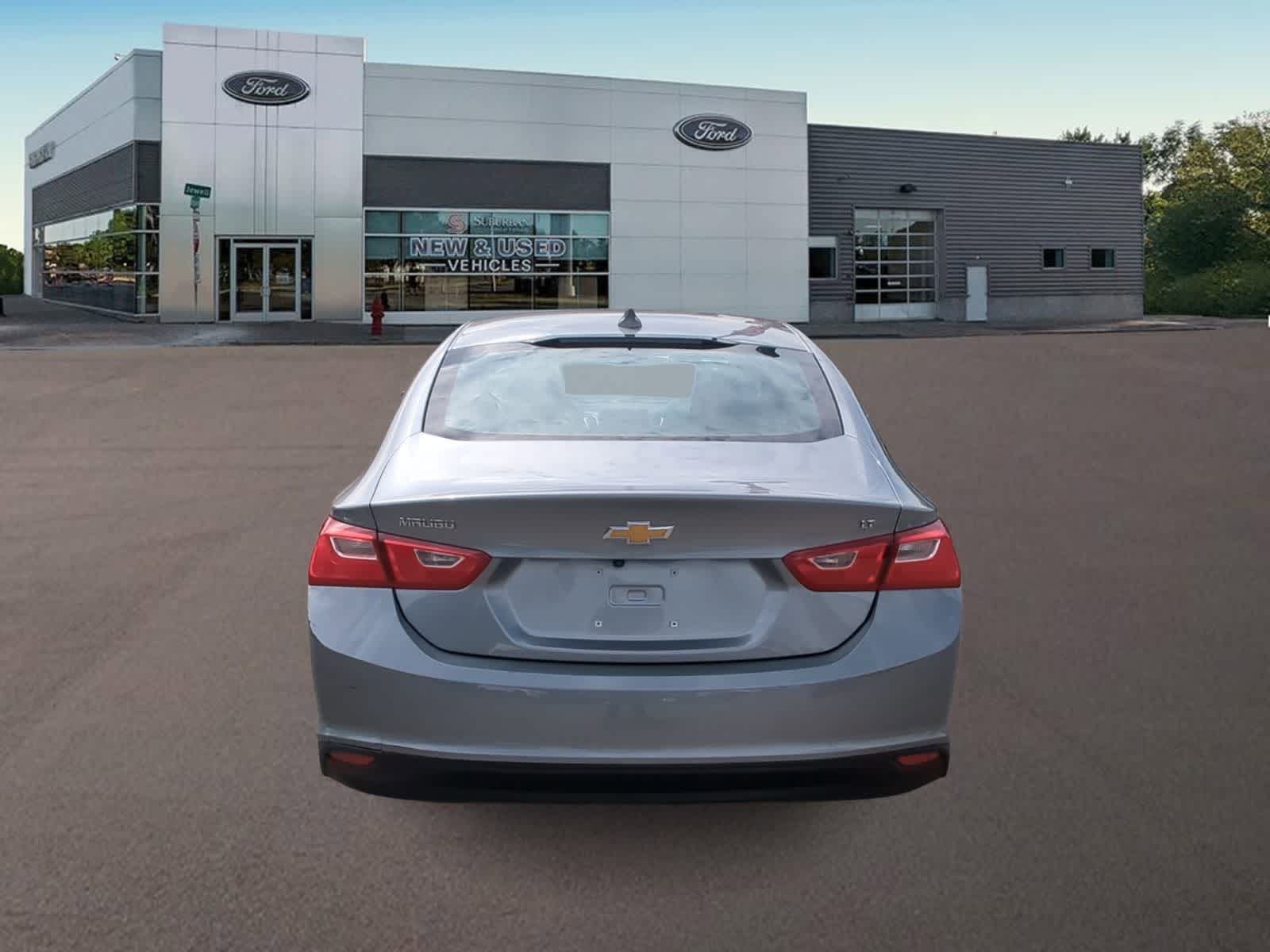 Thumbnail: 2023 Chevrolet Malibu - 9