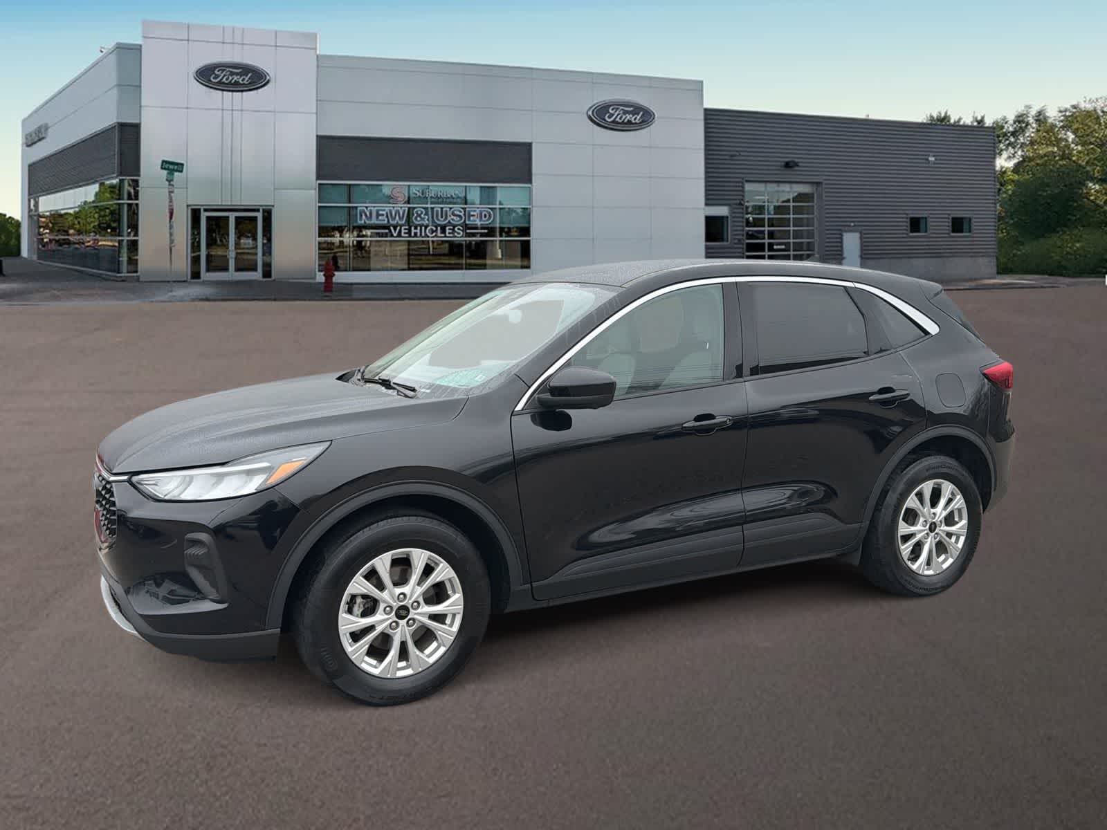 Thumbnail: 2023 Ford Escape - 1