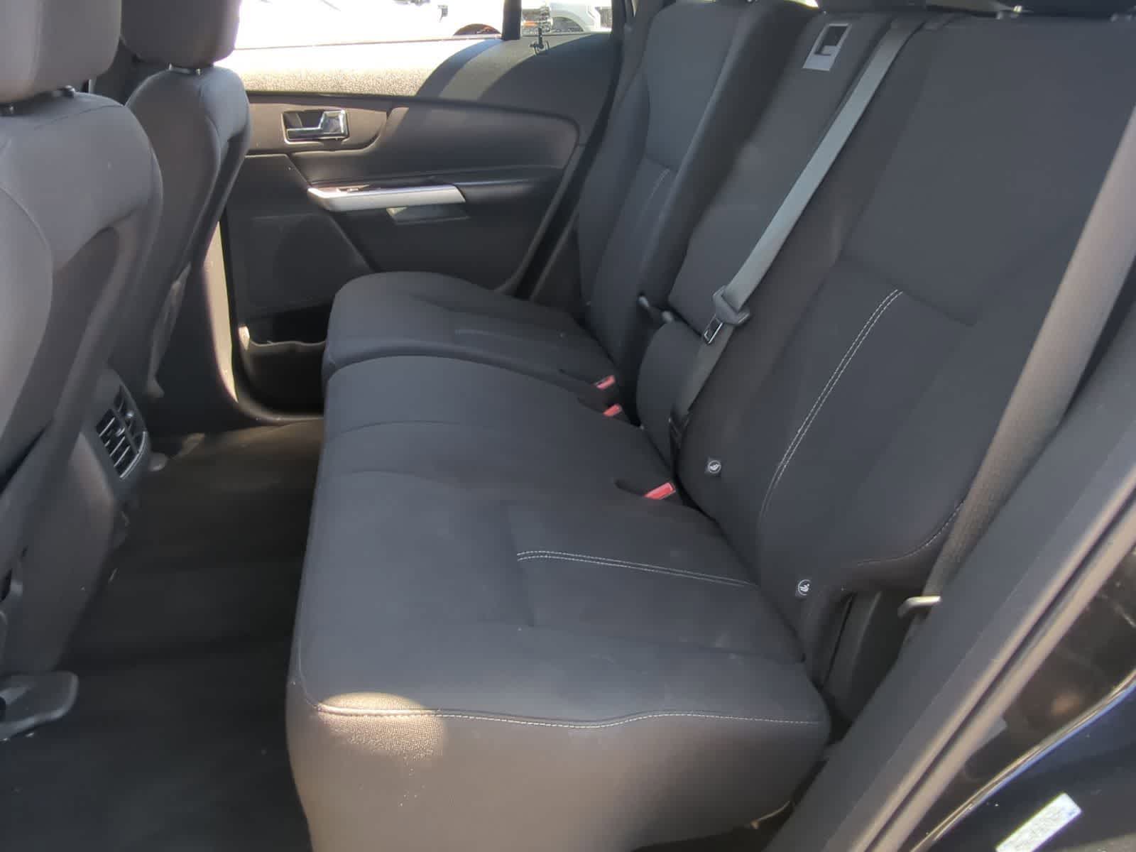 Thumbnail: 2012 Ford Edge - 21