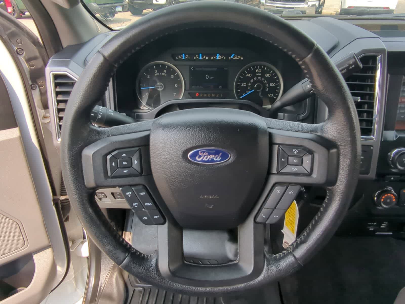 Thumbnail: 2015 Ford F-150 - 29