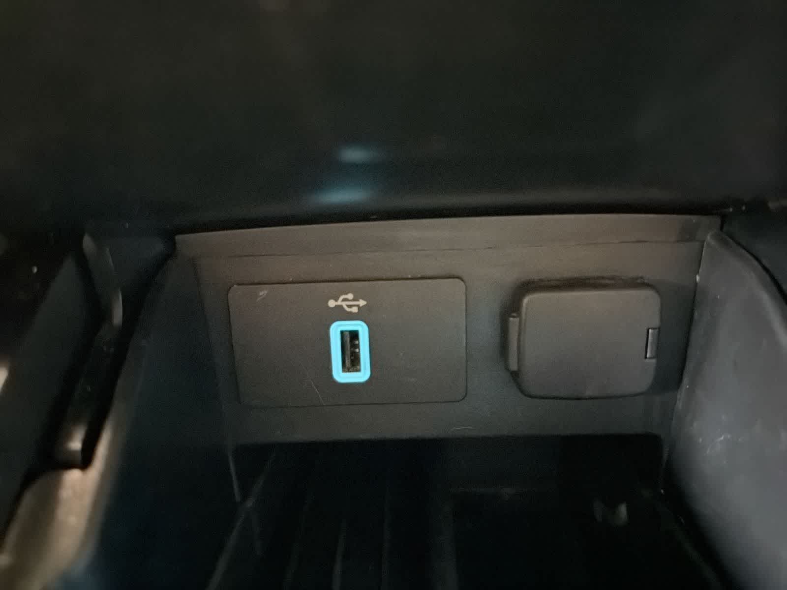 Thumbnail: 2018 Ford Explorer - 35