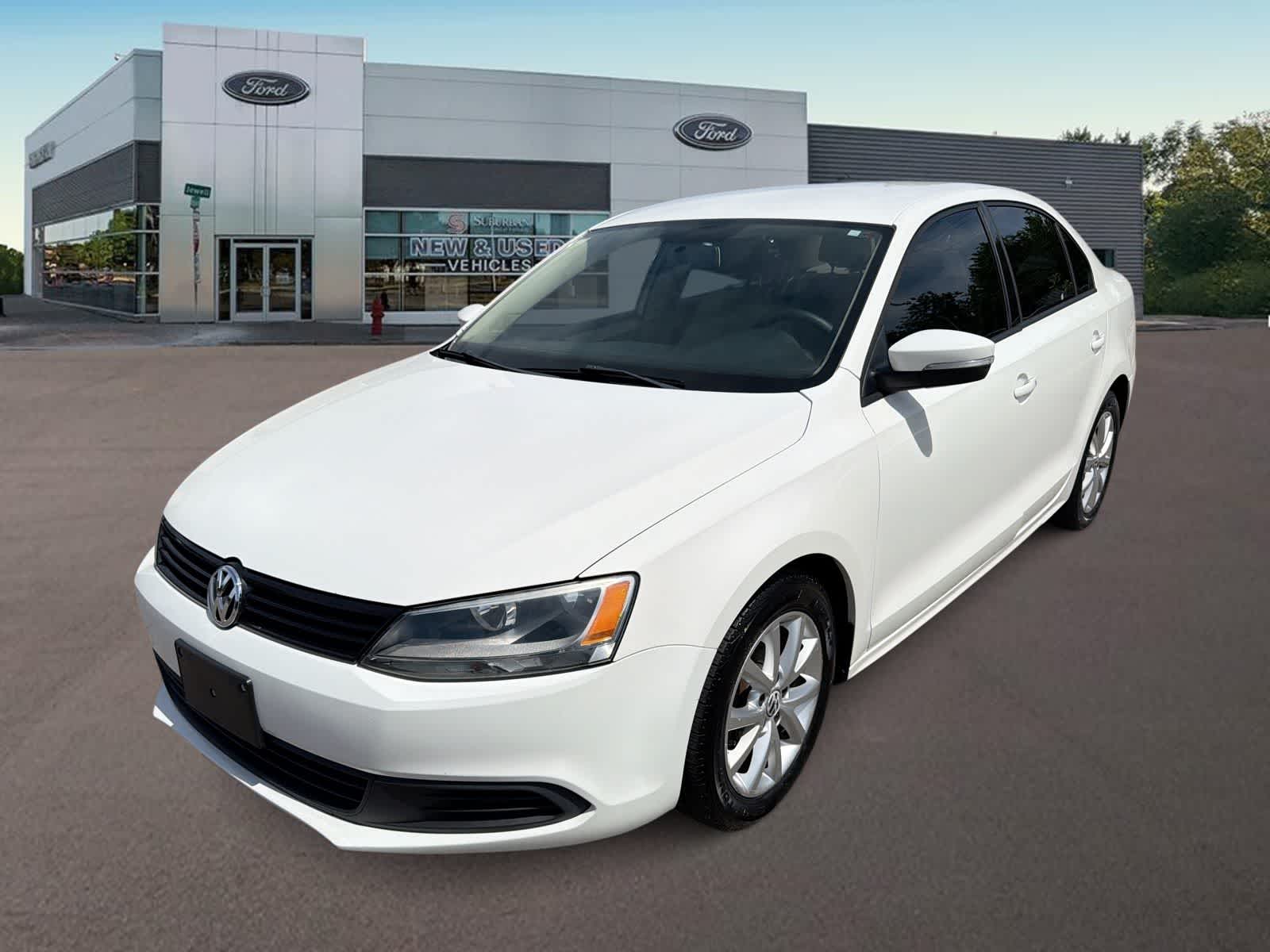 Thumbnail: 2011 Volkswagen Jetta - 4