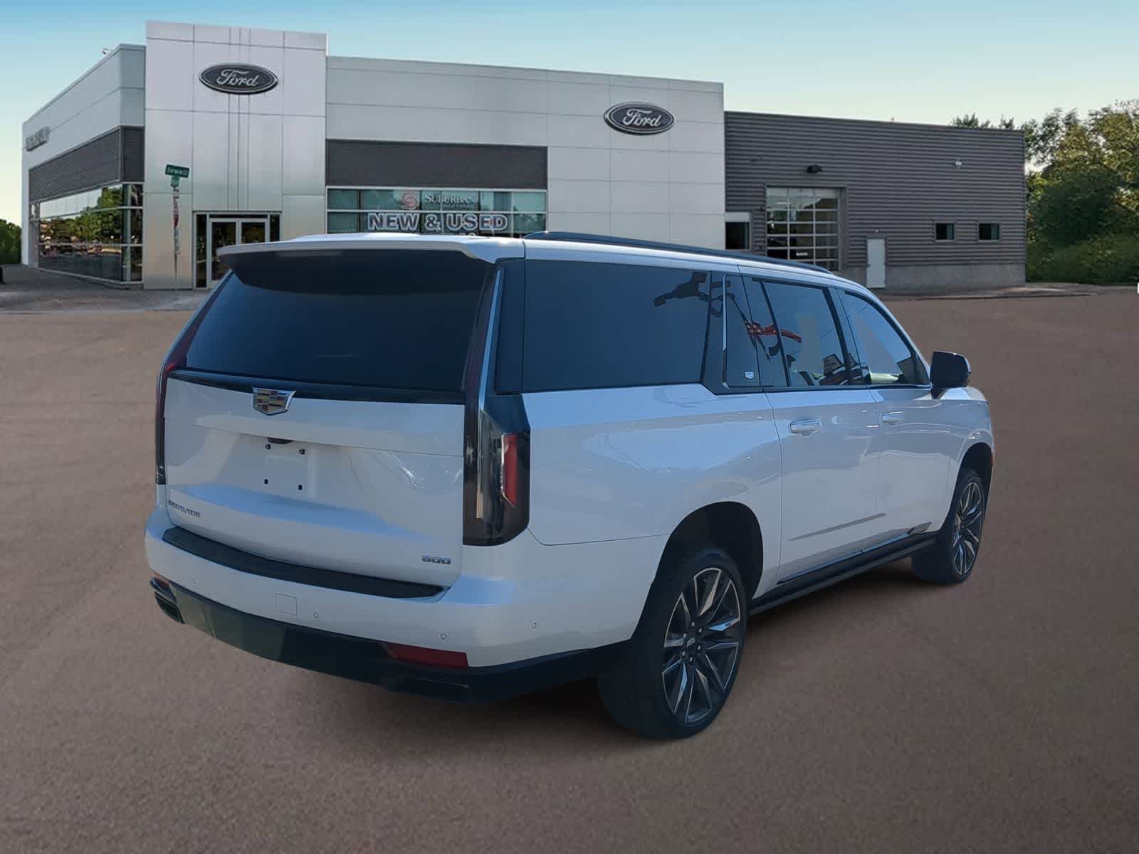 Thumbnail: 2023 Cadillac Escalade - 11