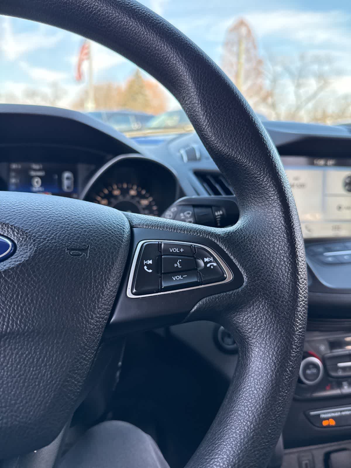 Thumbnail: 2019 Ford Escape - 23