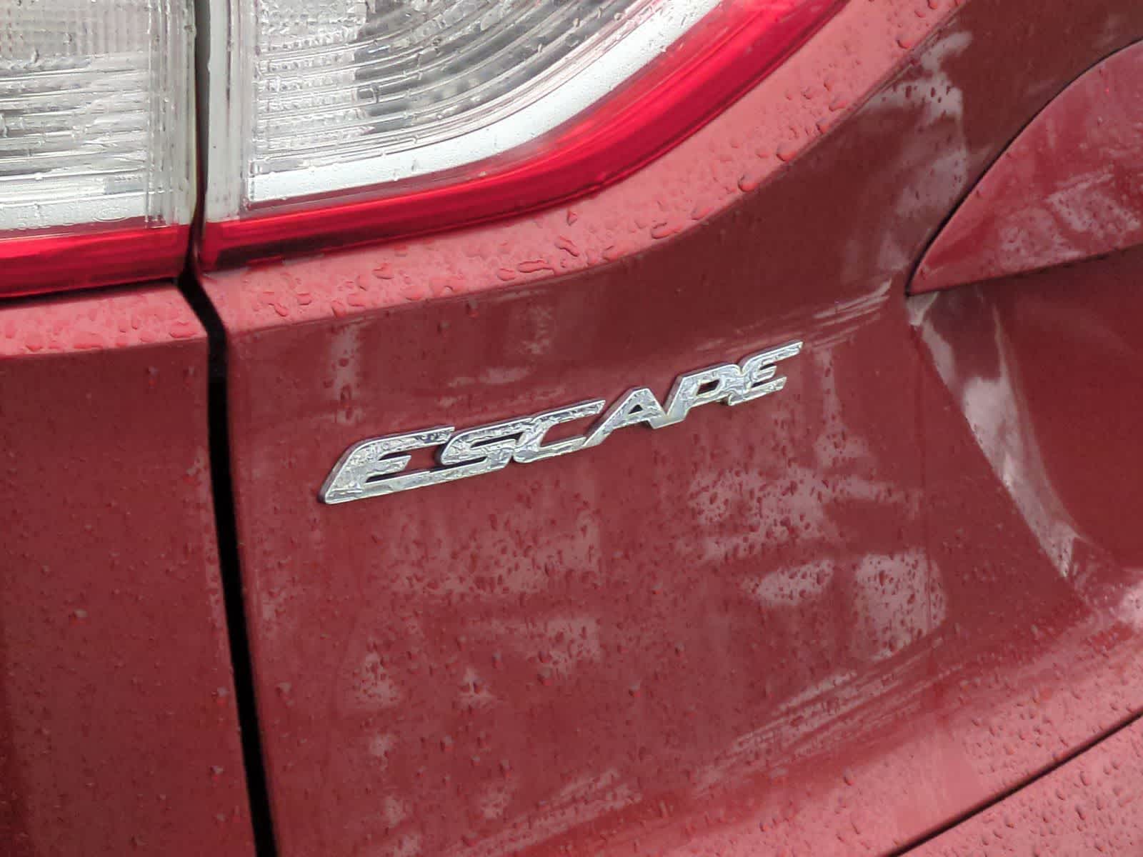 Thumbnail: 2015 Ford Escape - 15