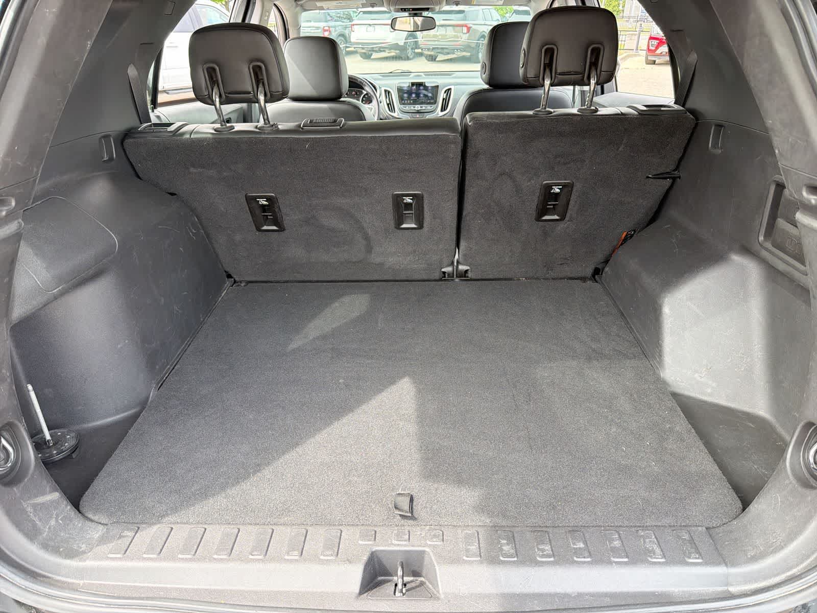 Thumbnail: 2019 Chevrolet Equinox - 35