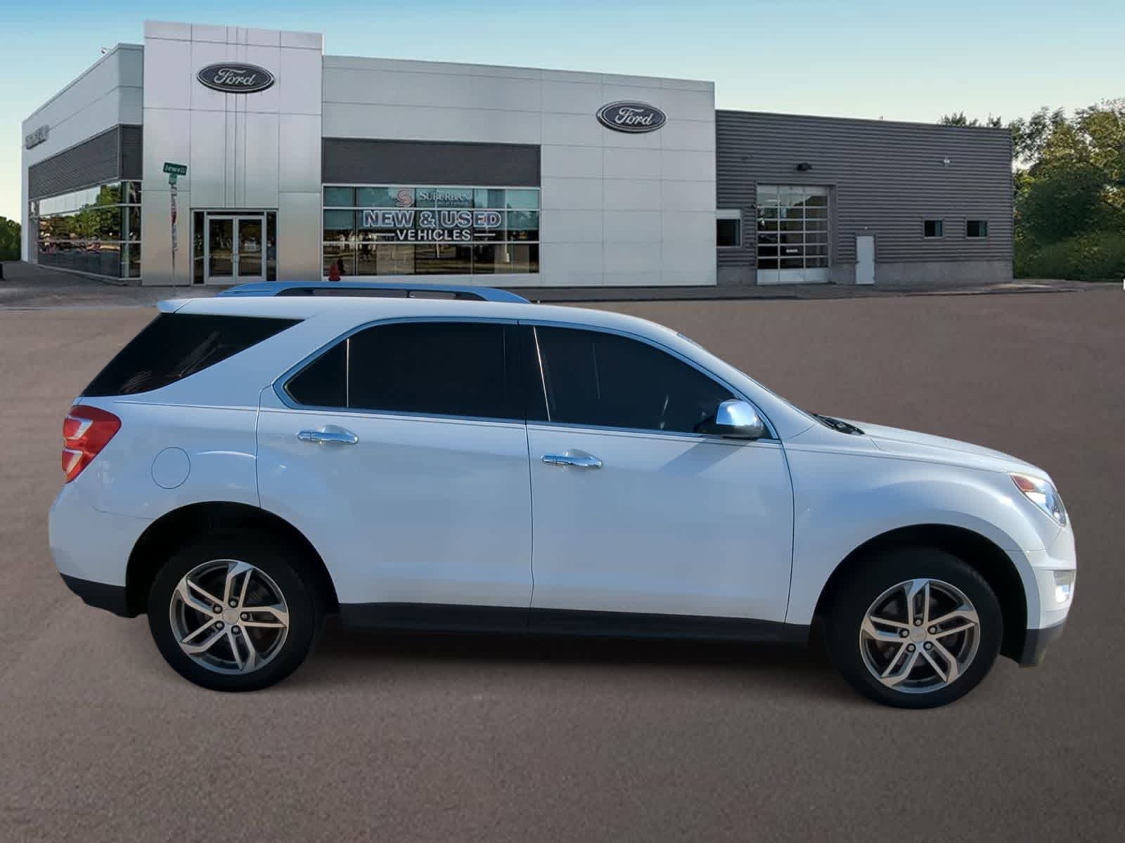 Thumbnail: 2017 Chevrolet Equinox - 12