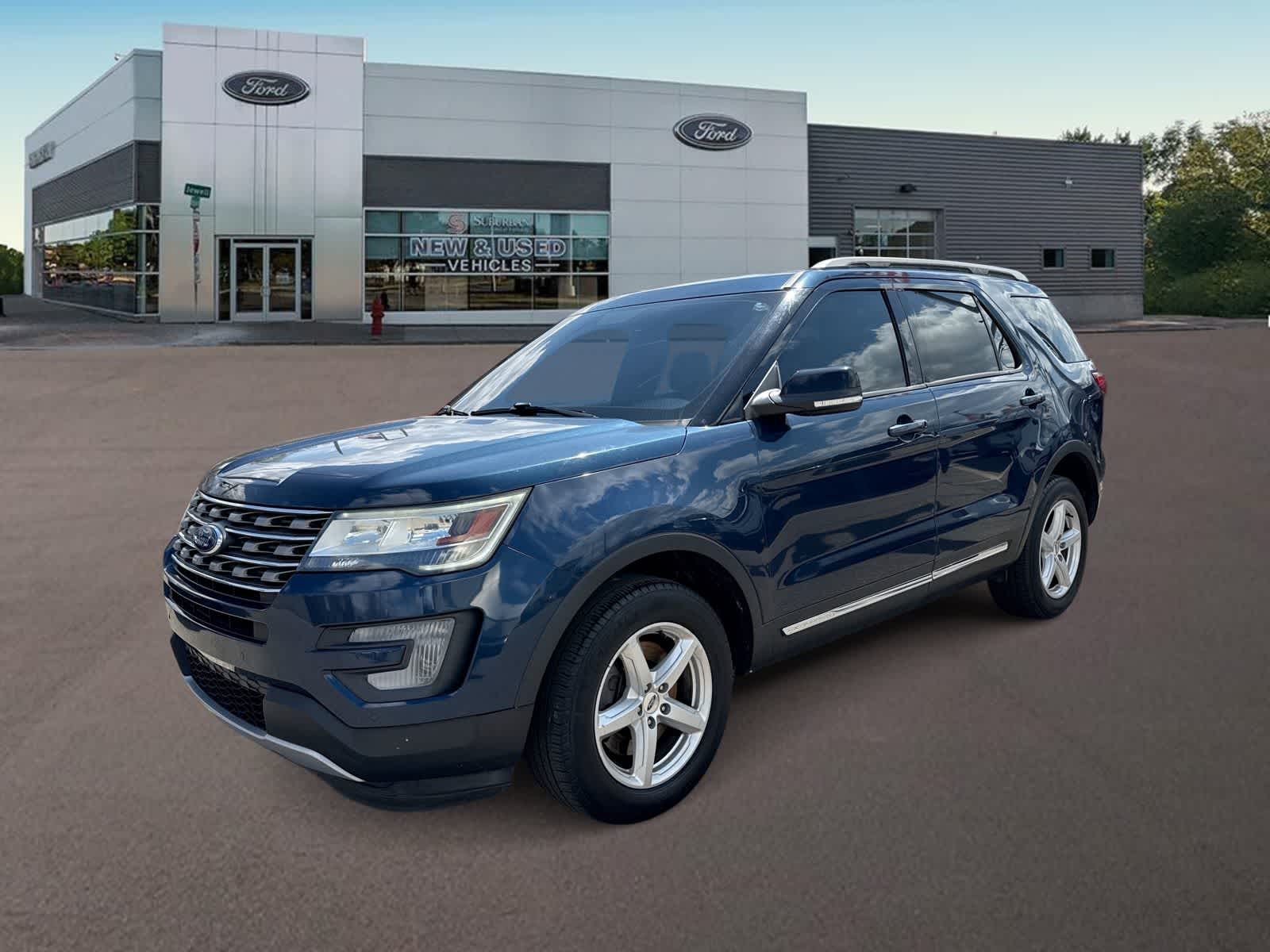 Thumbnail: 2017 Ford Explorer - 5