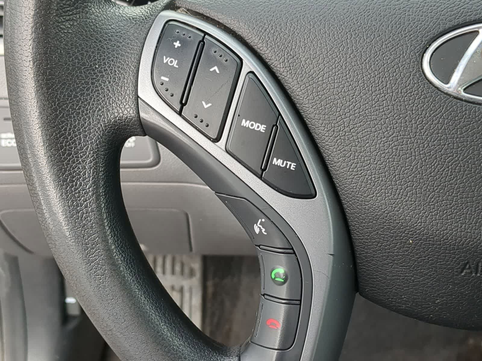 Thumbnail: 2015 Hyundai Elantra - 34