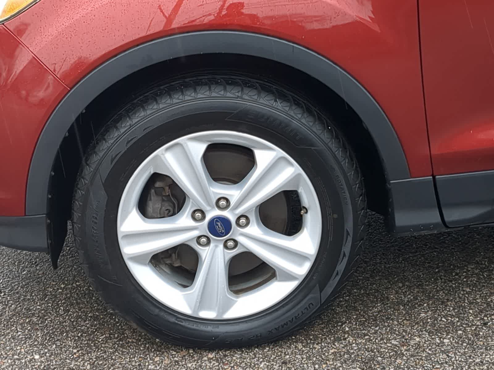 Thumbnail: 2016 Ford Escape - 16