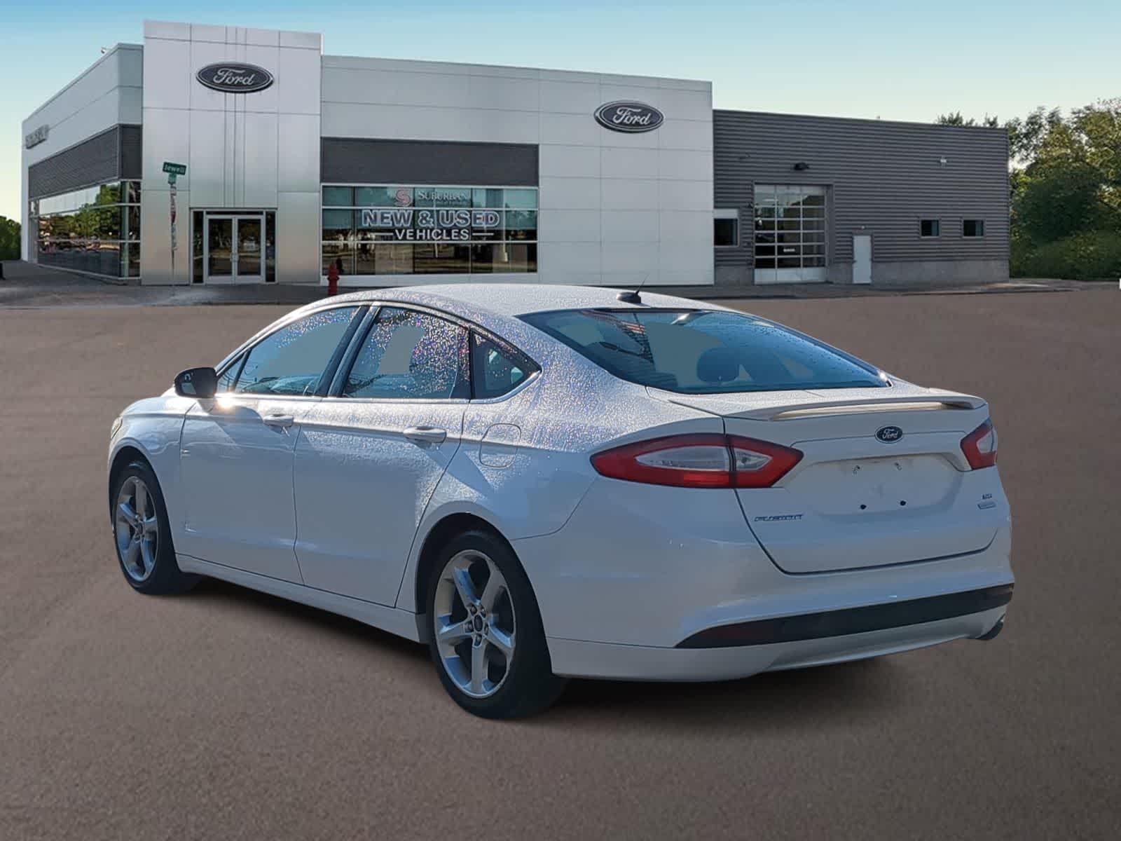 Thumbnail: 2013 Ford Fusion - 8