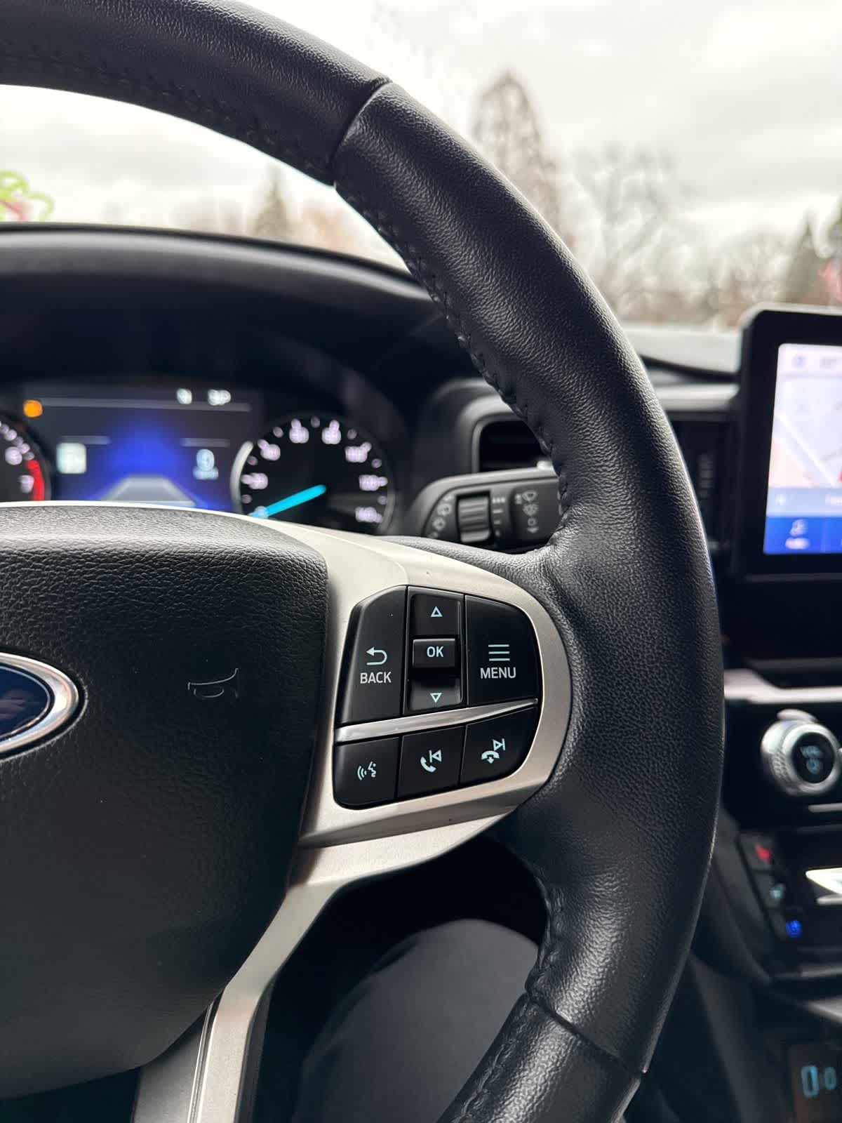 Thumbnail: 2023 Ford Explorer - 28