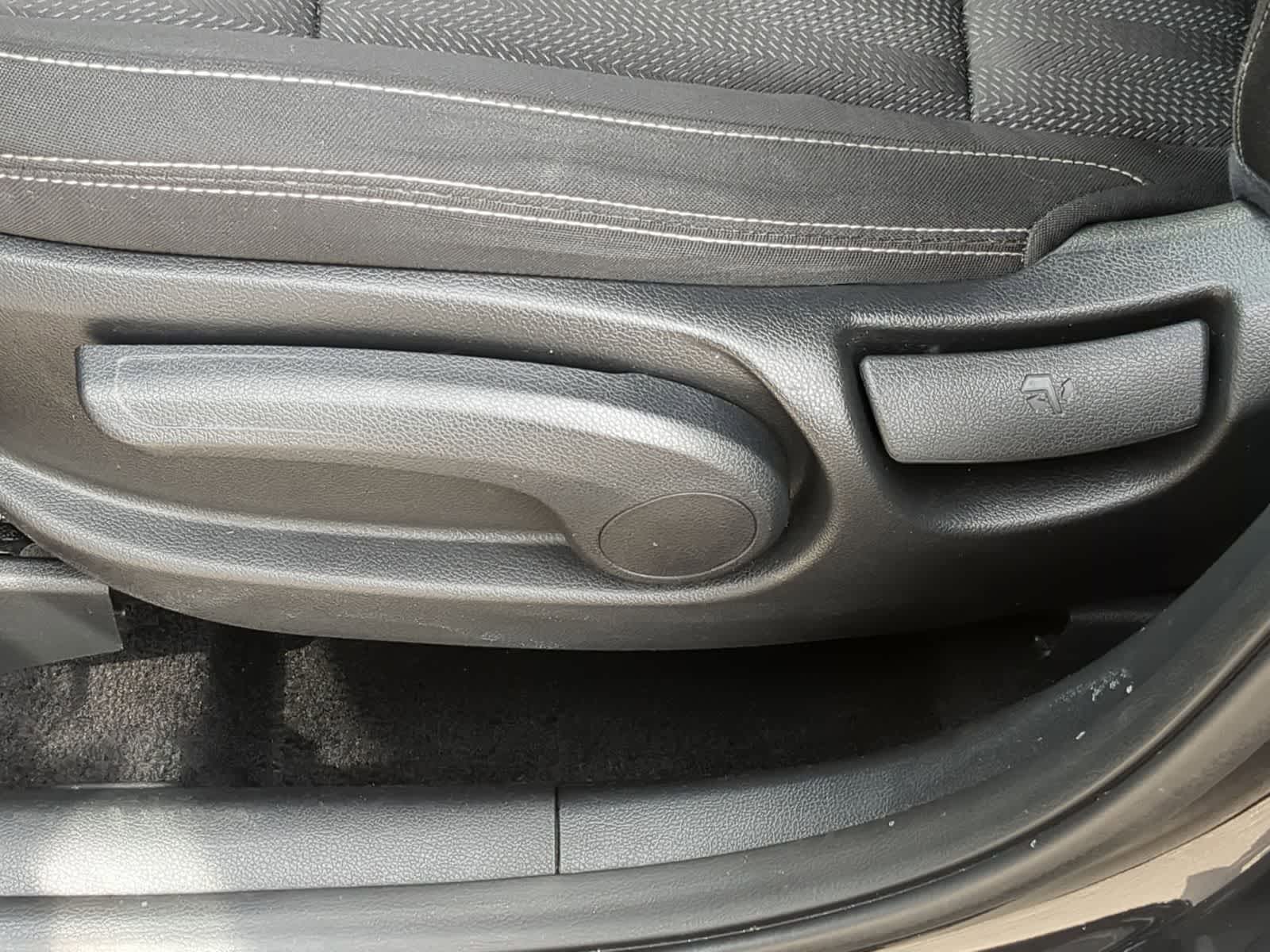 Thumbnail: 2019 Kia Sportage - 18