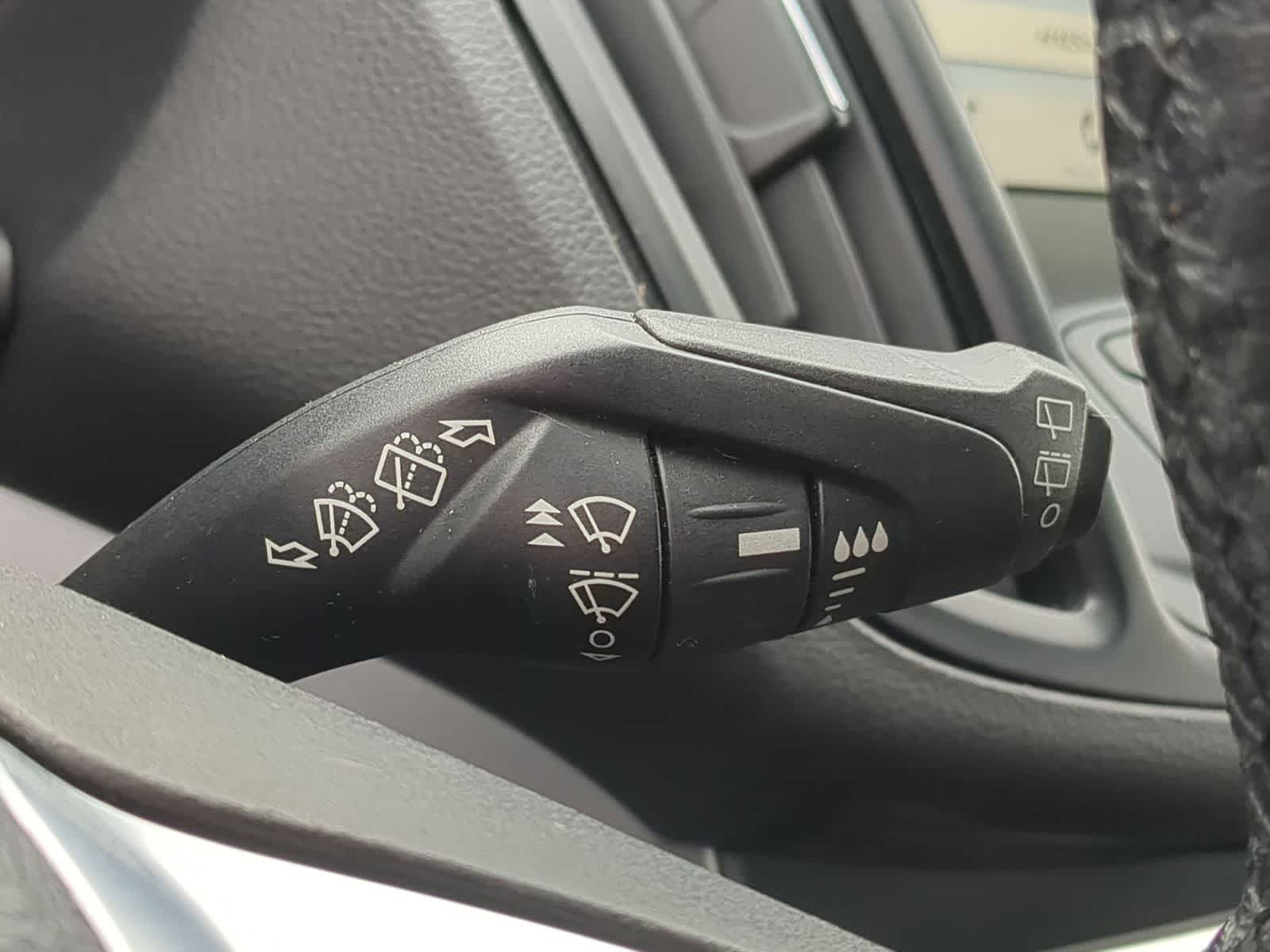 Thumbnail: 2016 Ford Escape - 30