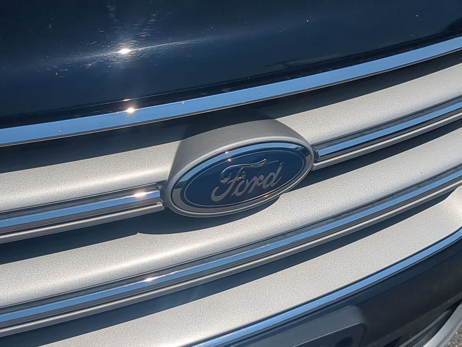 Thumbnail: 2018 Ford Escape - 16