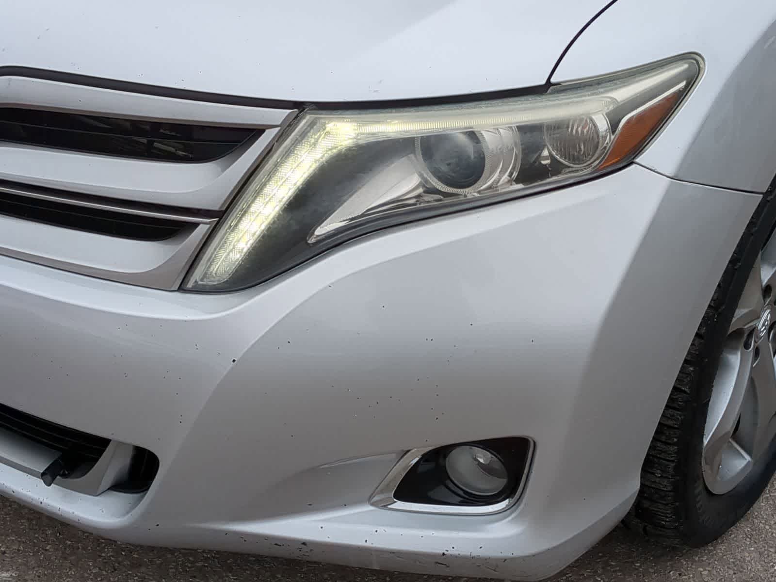 Thumbnail: 2014 Toyota Venza - 14