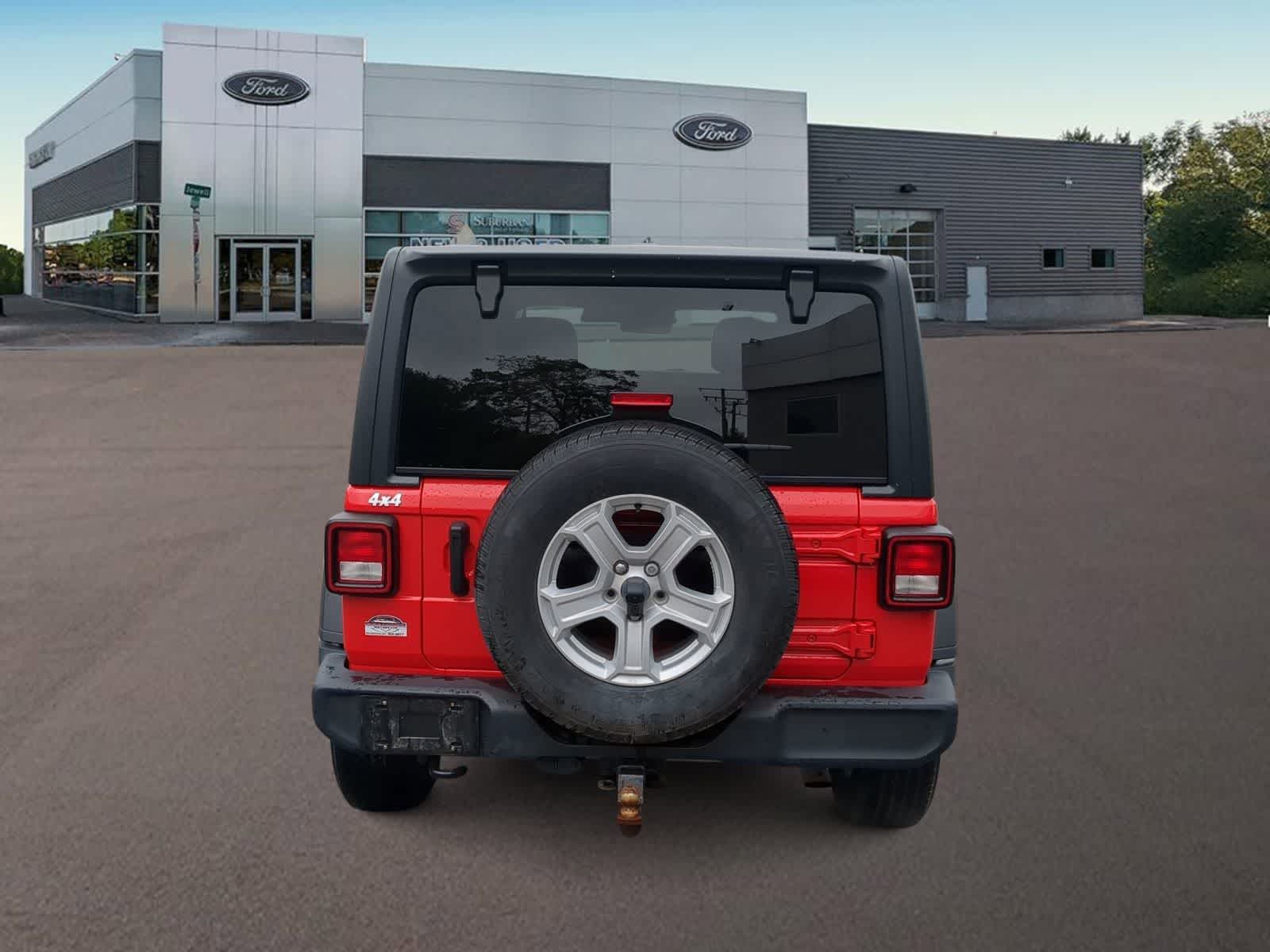 Thumbnail: 2021 Jeep Wrangler - 10