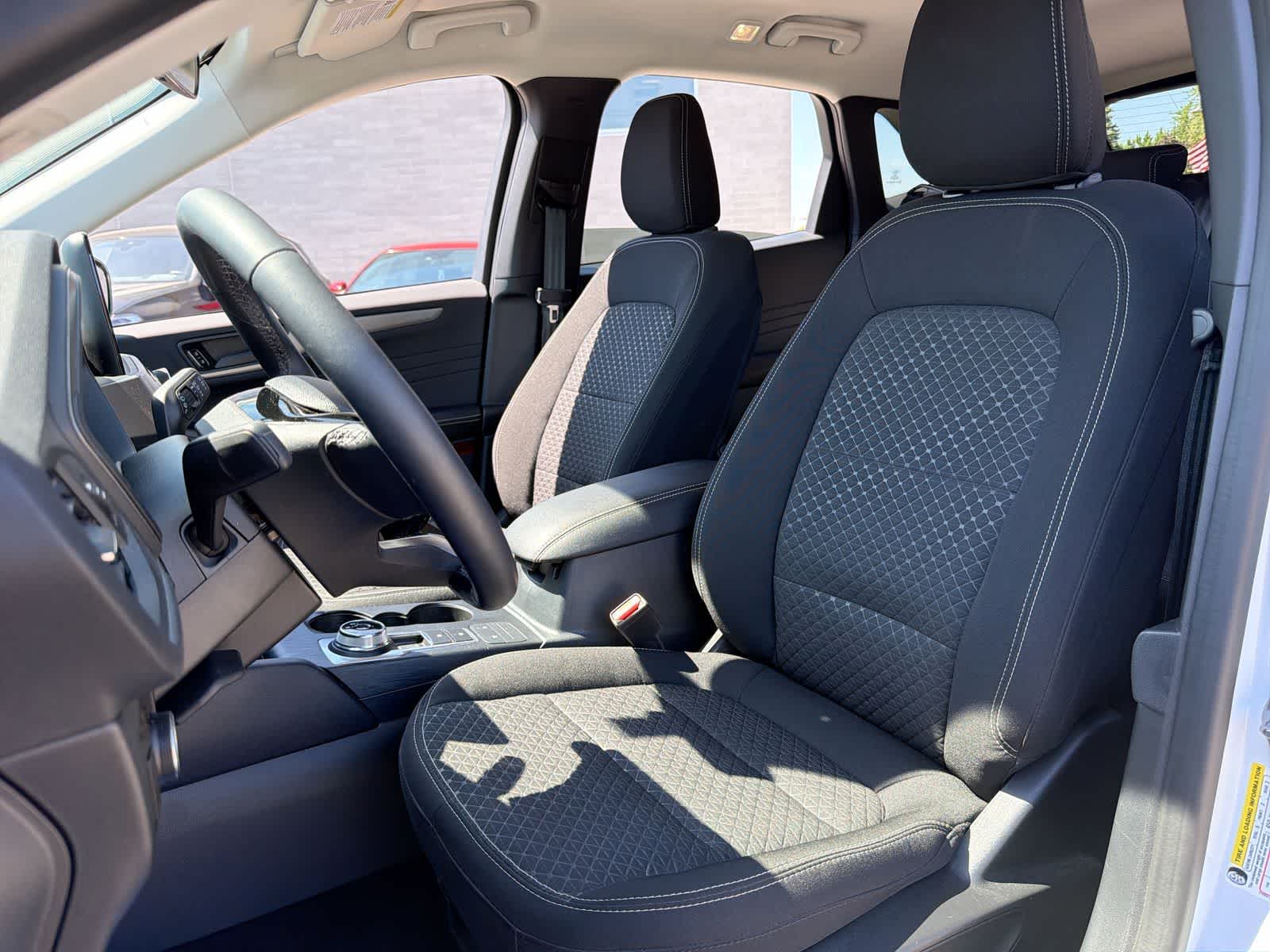 Thumbnail: 2023 Ford Escape - 22