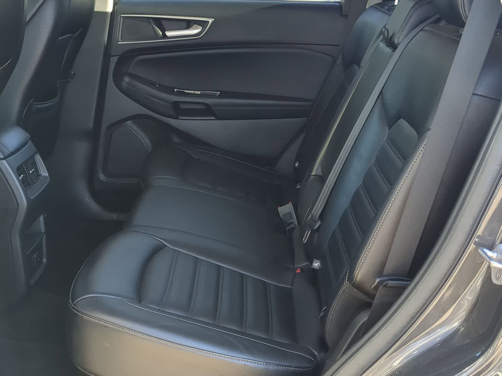 Thumbnail: 2019 Ford Edge - 20