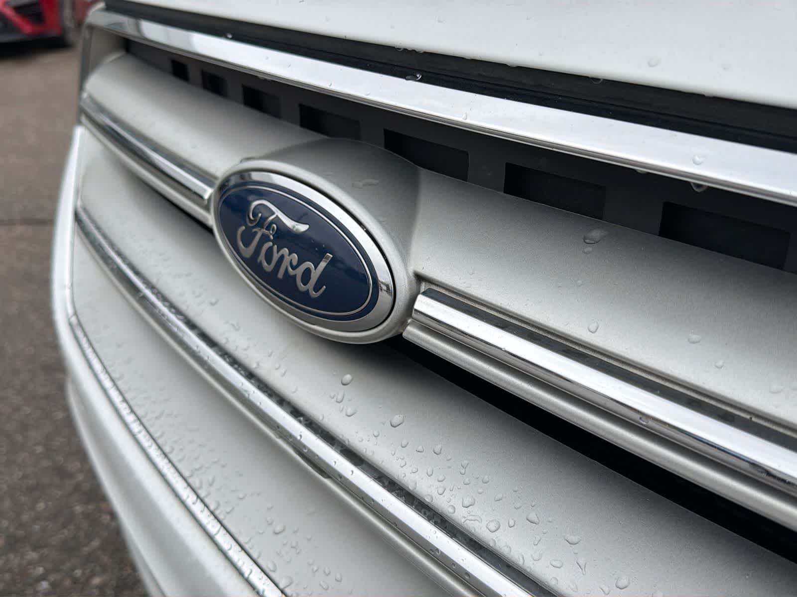 Thumbnail: 2019 Ford Escape - 16