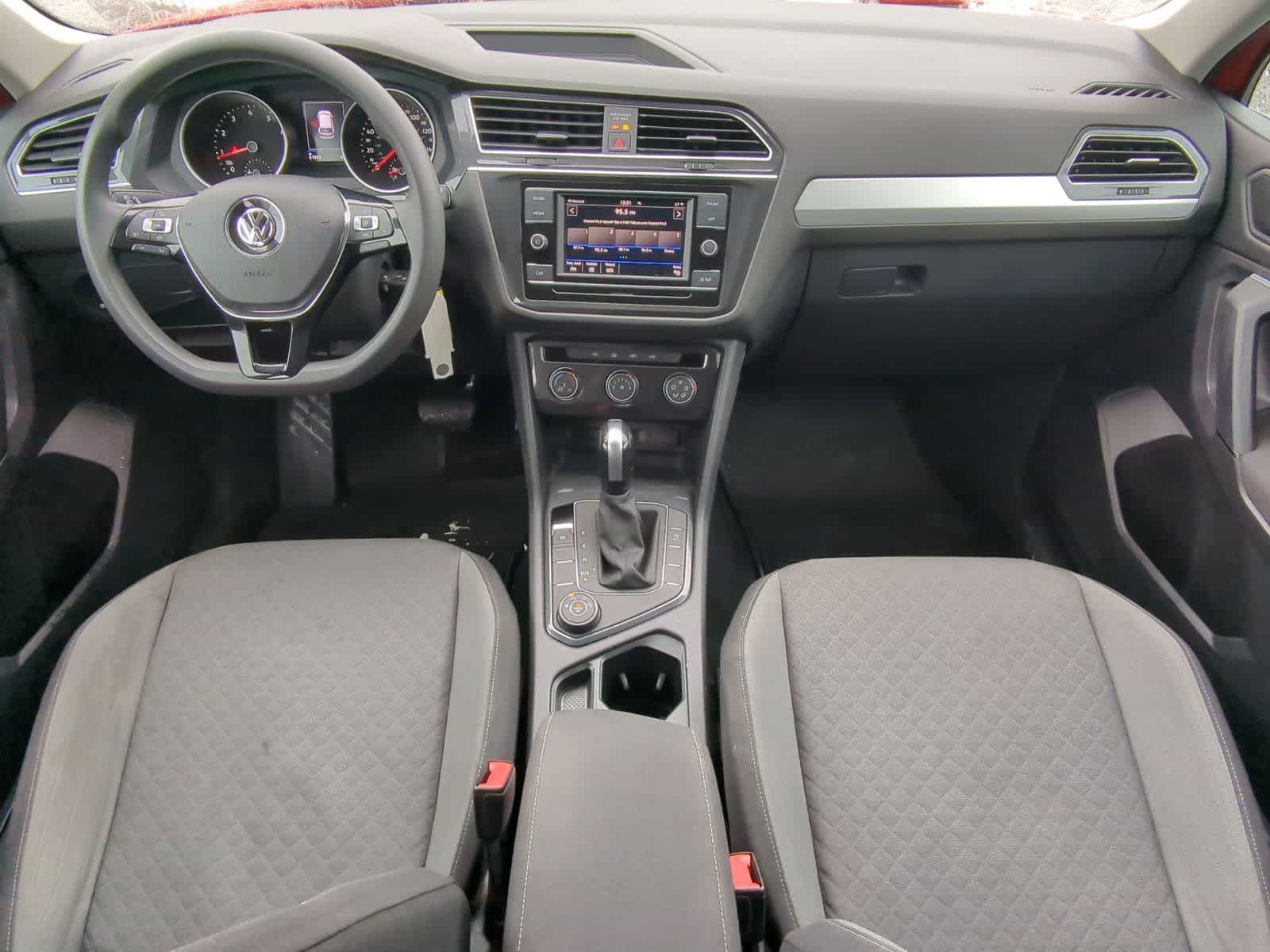 Thumbnail: 2019 Volkswagen Tiguan - 18