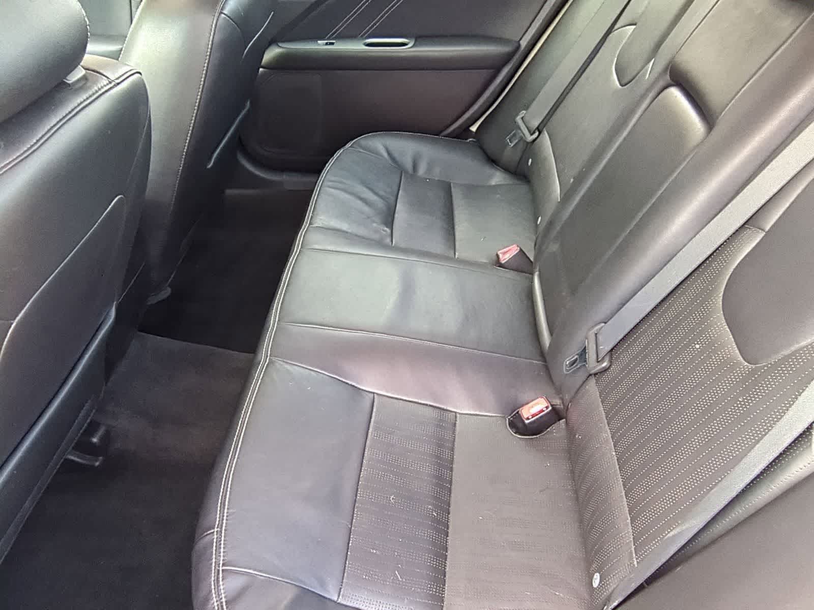 Thumbnail: 2011 Ford Fusion - 24