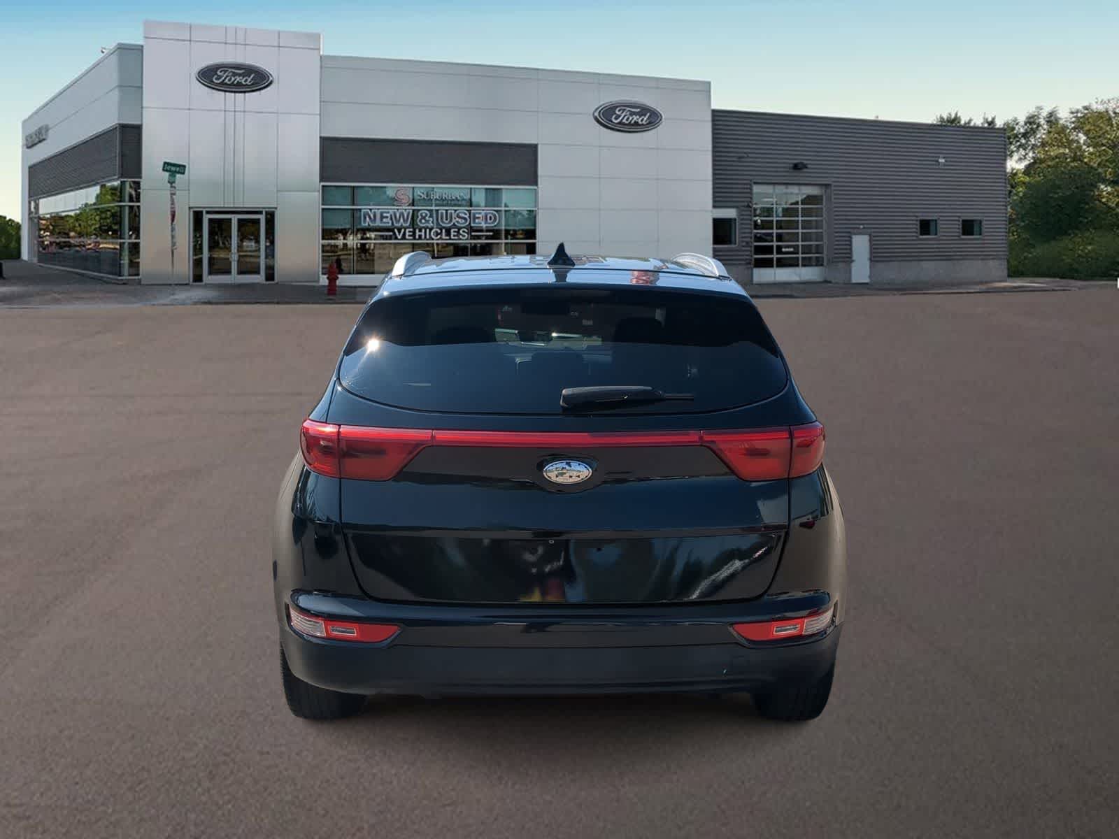 Thumbnail: 2017 Kia Sportage - 10
