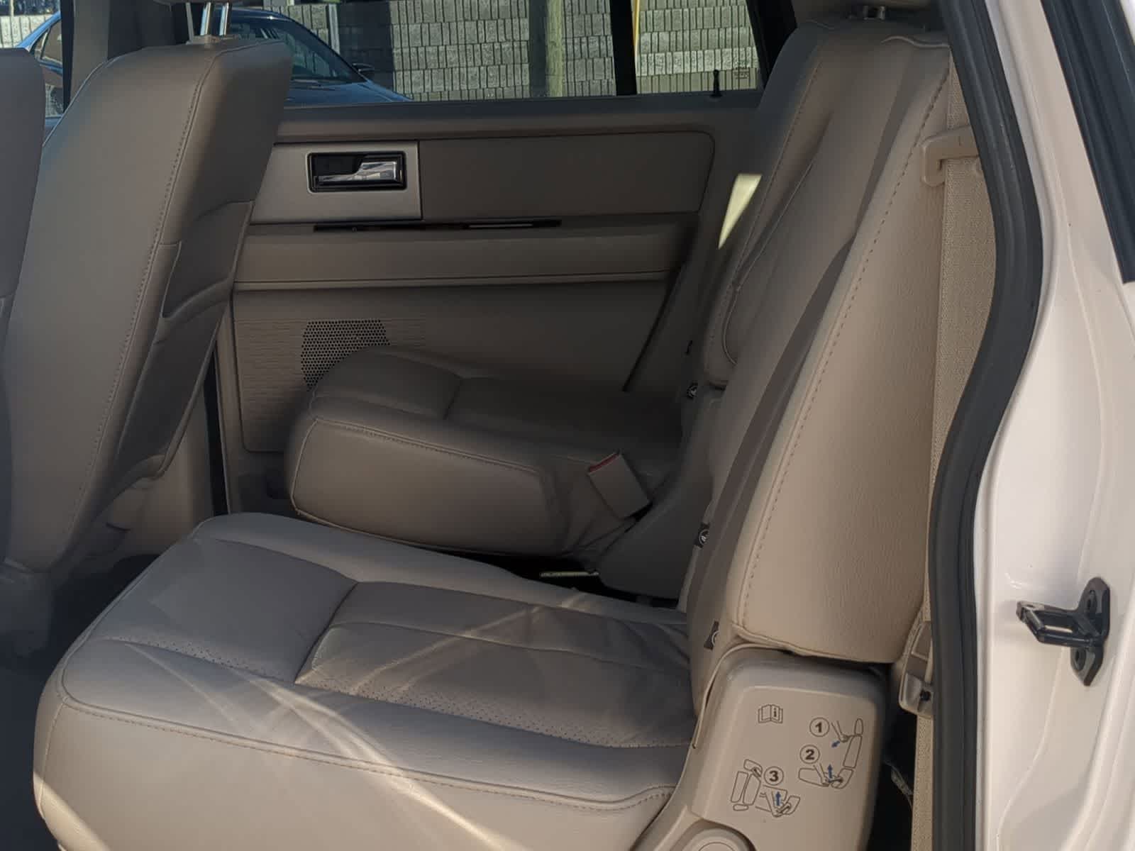 Thumbnail: 2014 Ford Expedition EL - 19