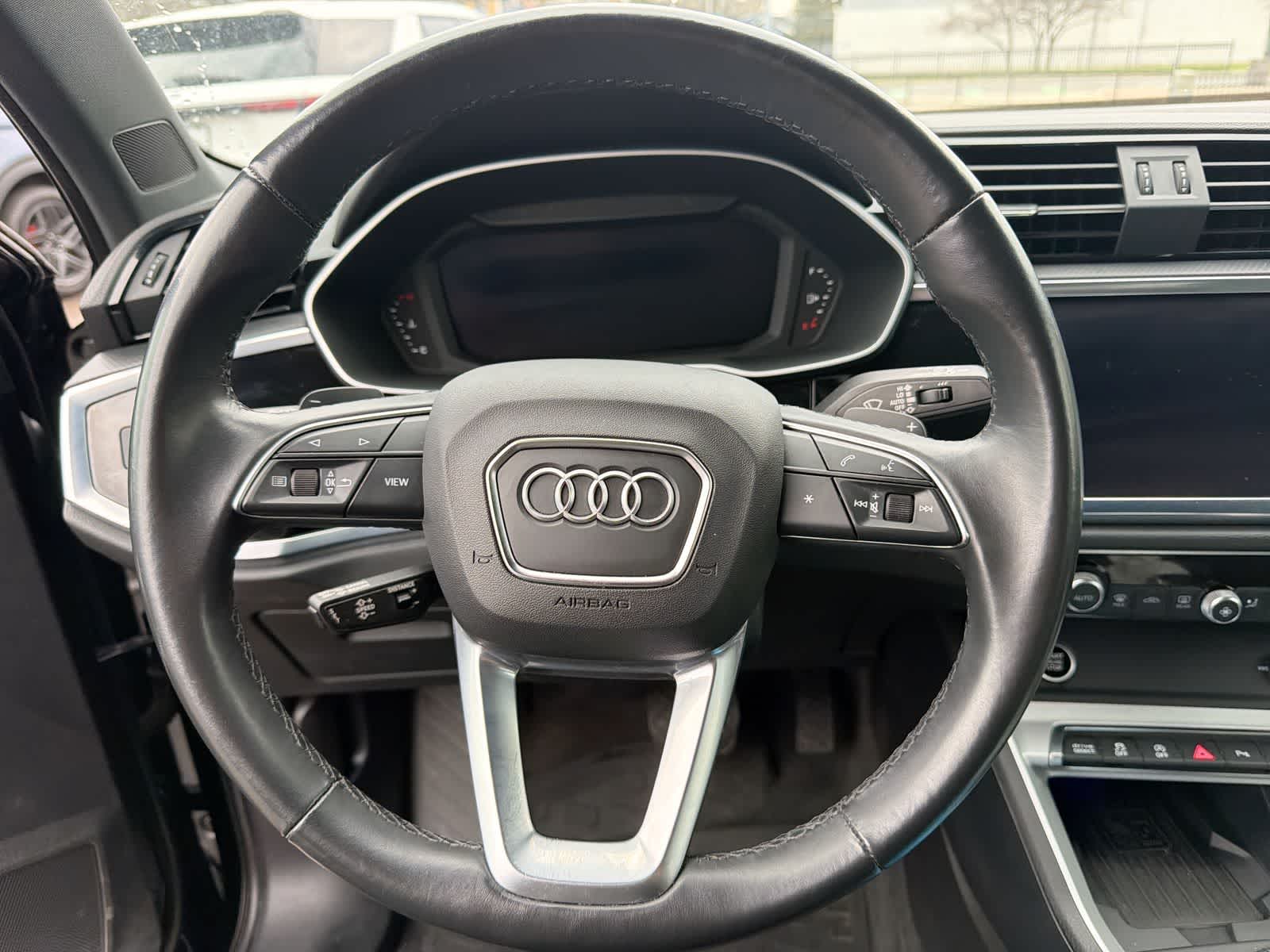 Thumbnail: 2021 Audi Q3 - 29