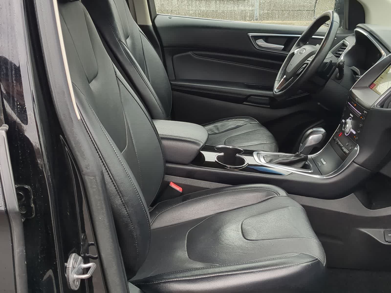 Thumbnail: 2017 Ford Edge - 27