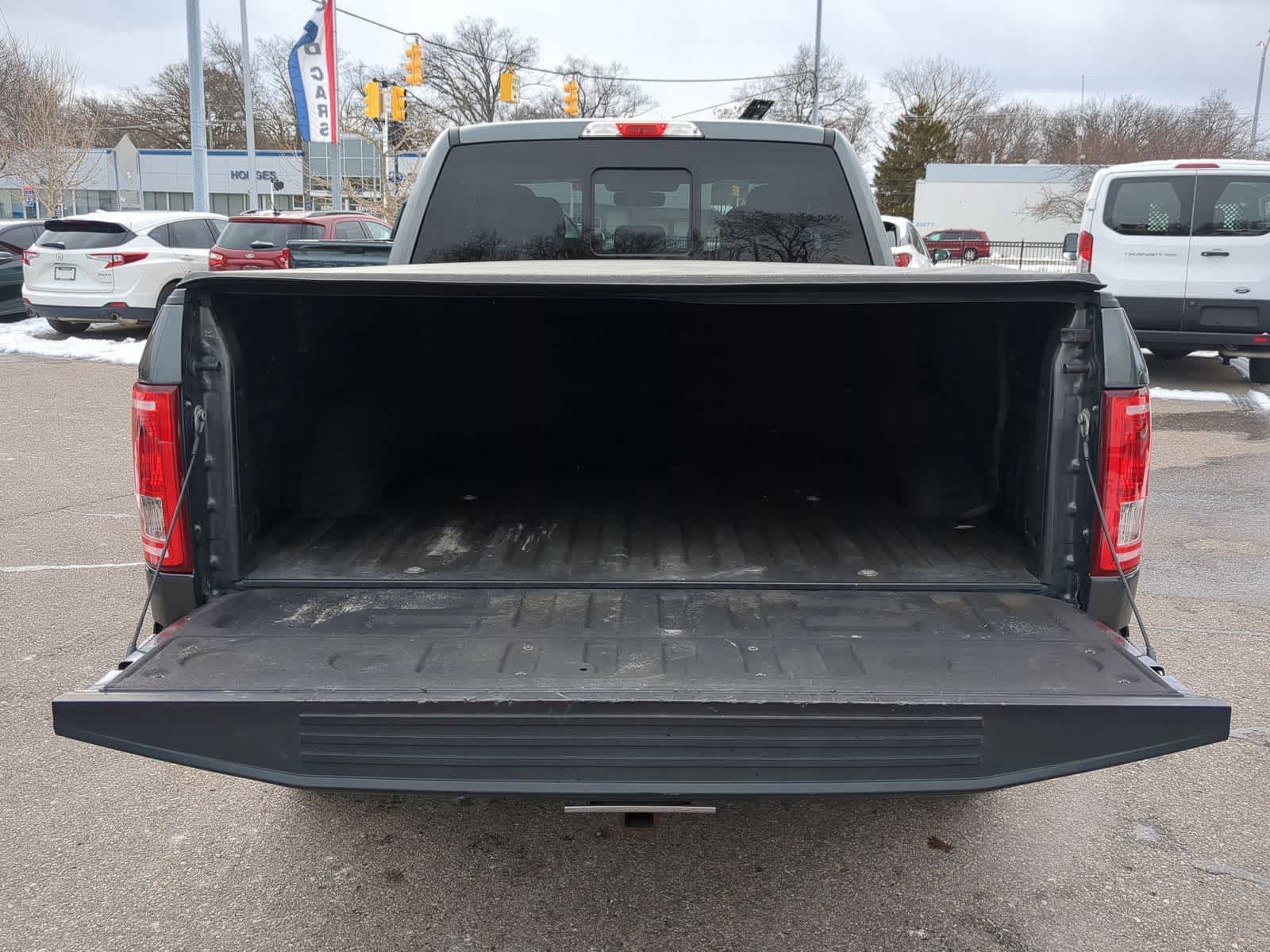 Thumbnail: 2017 Ford F-150 - 36