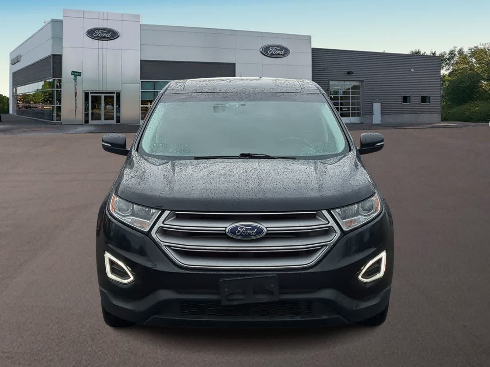 Thumbnail: 2017 Ford Edge - 3