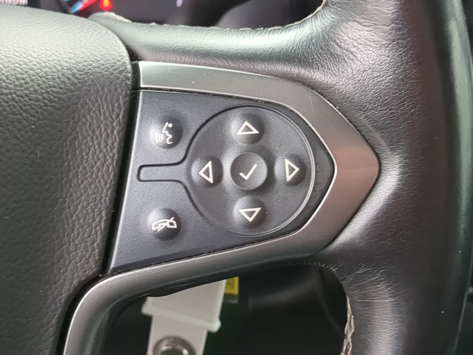 Thumbnail: 2016 Chevrolet Silverado 1500 - 27