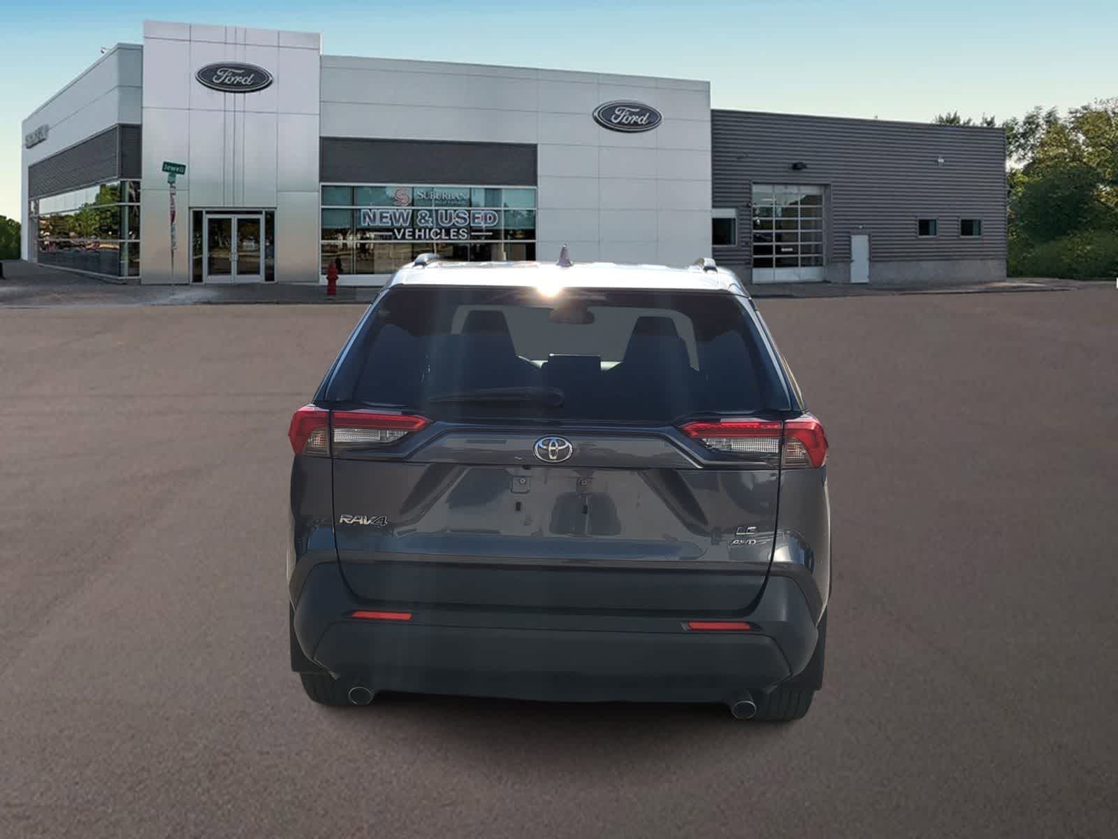 Thumbnail: 2020 Toyota RAV4 - 7