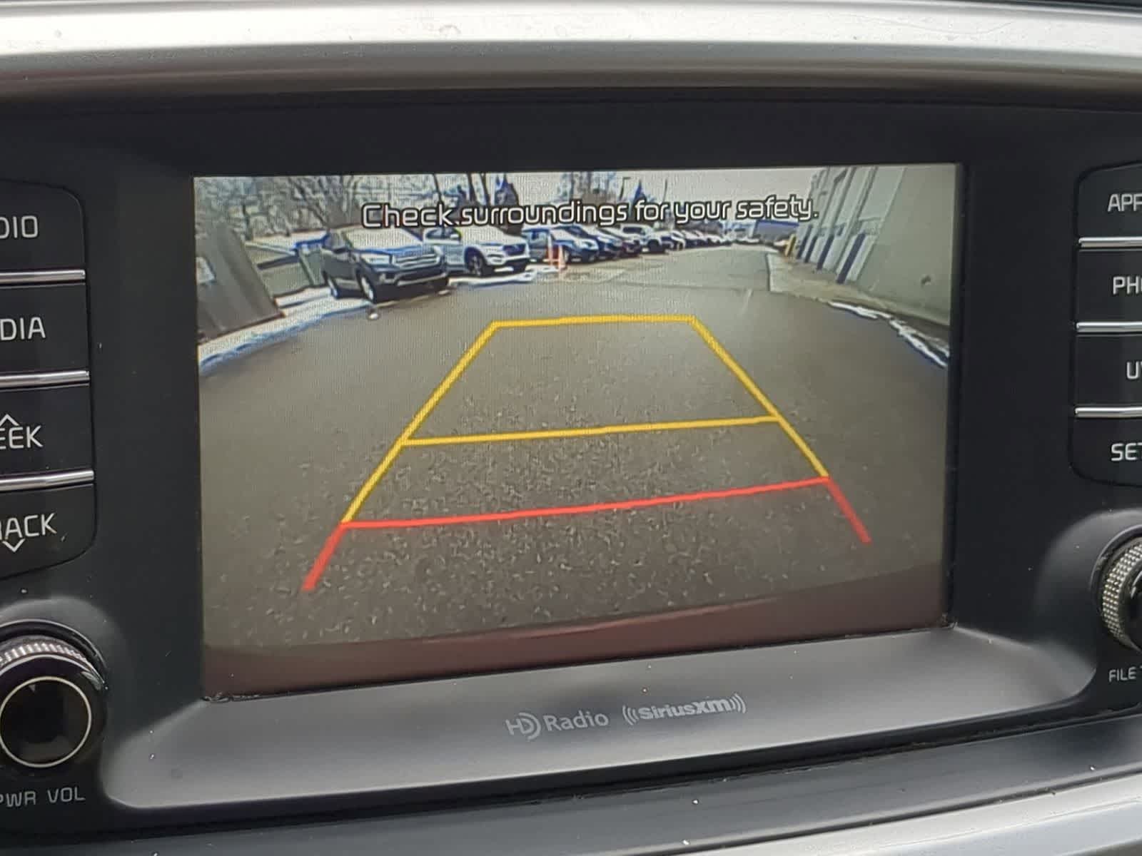 Thumbnail: 2017 Kia Sorento - 31