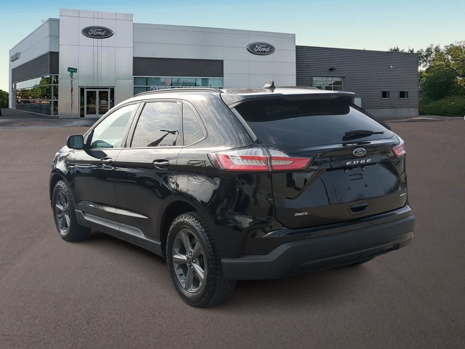 Thumbnail: 2023 Ford Edge - 8