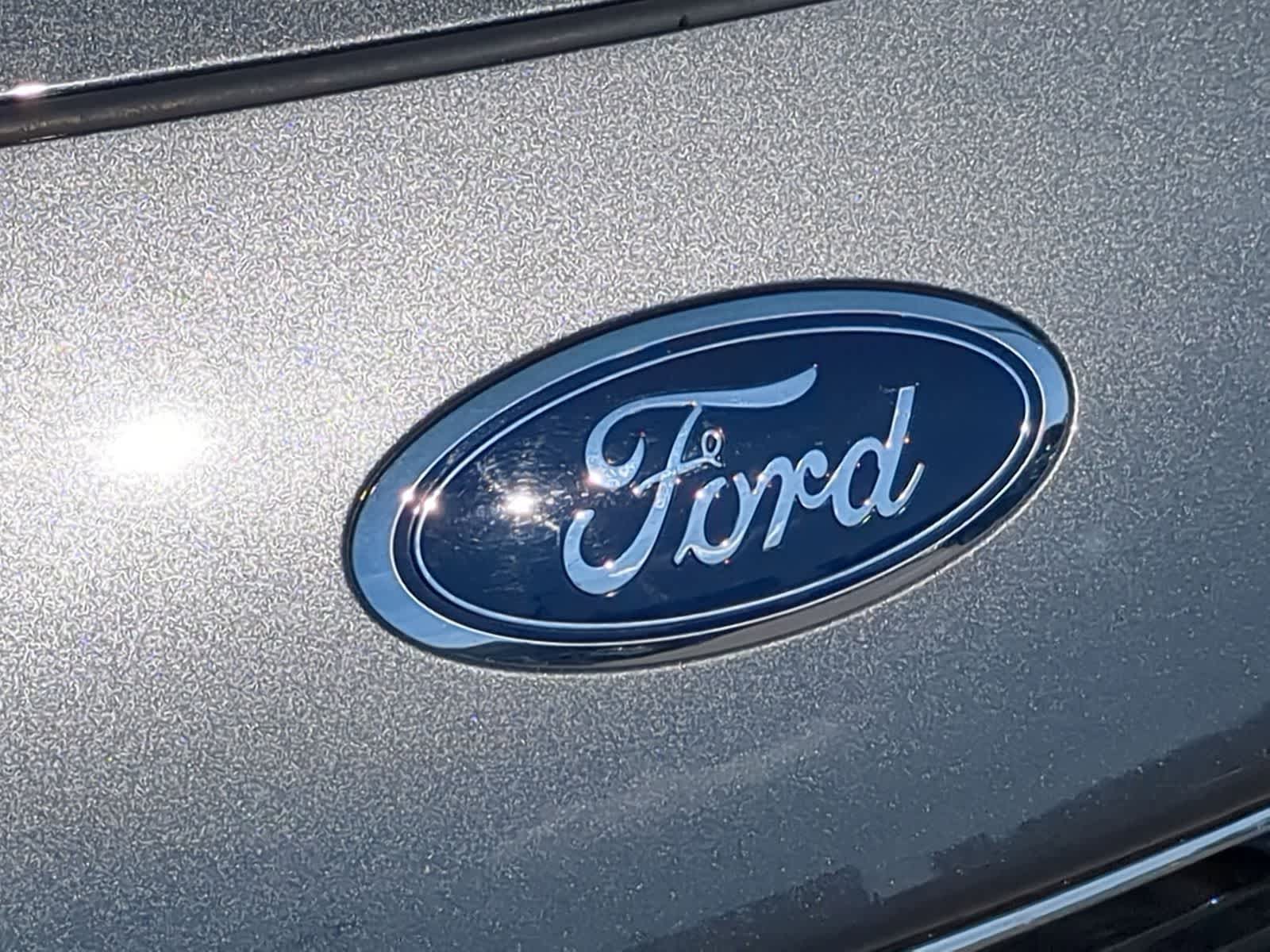 Thumbnail: 2020 Ford Escape - 14