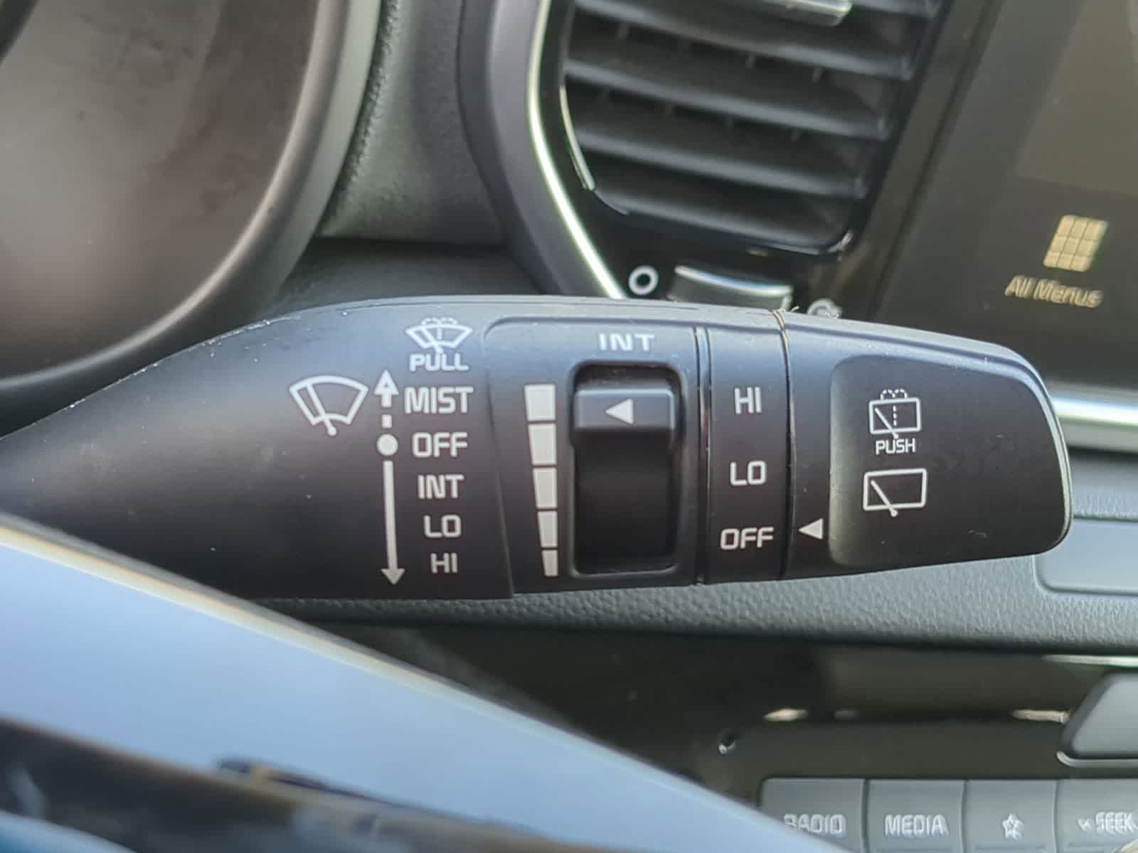 Thumbnail: 2022 Kia Sportage - 28