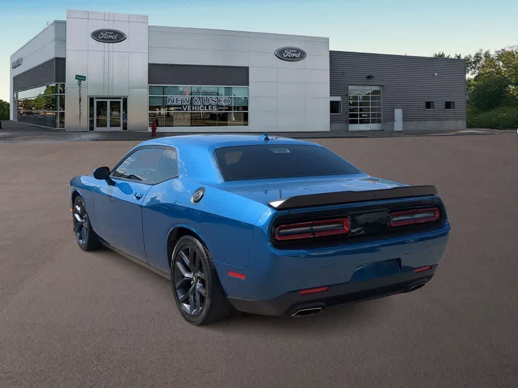 2022 Dodge Challenger GT 8