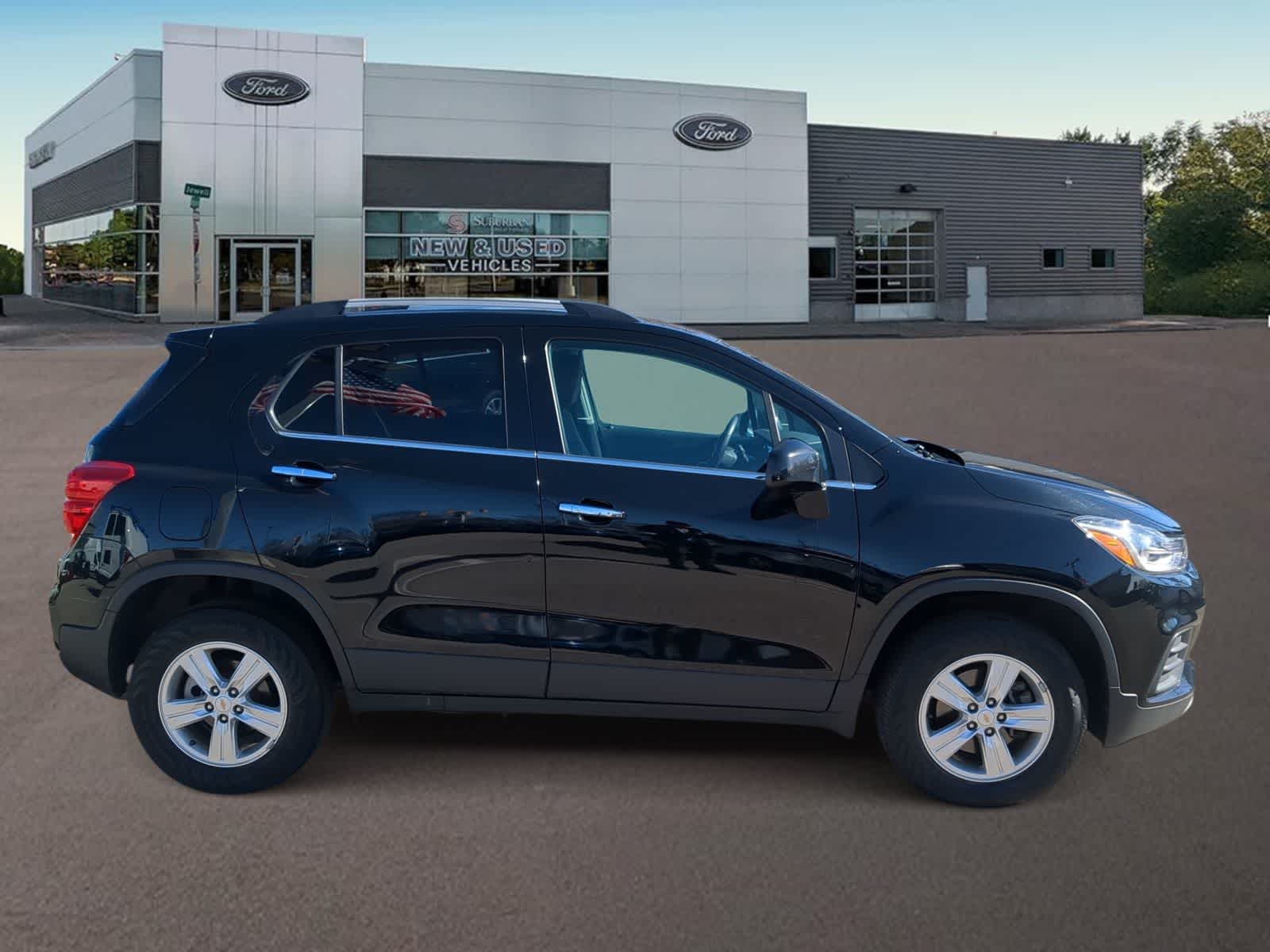 Thumbnail: 2019 Chevrolet Trax - 10