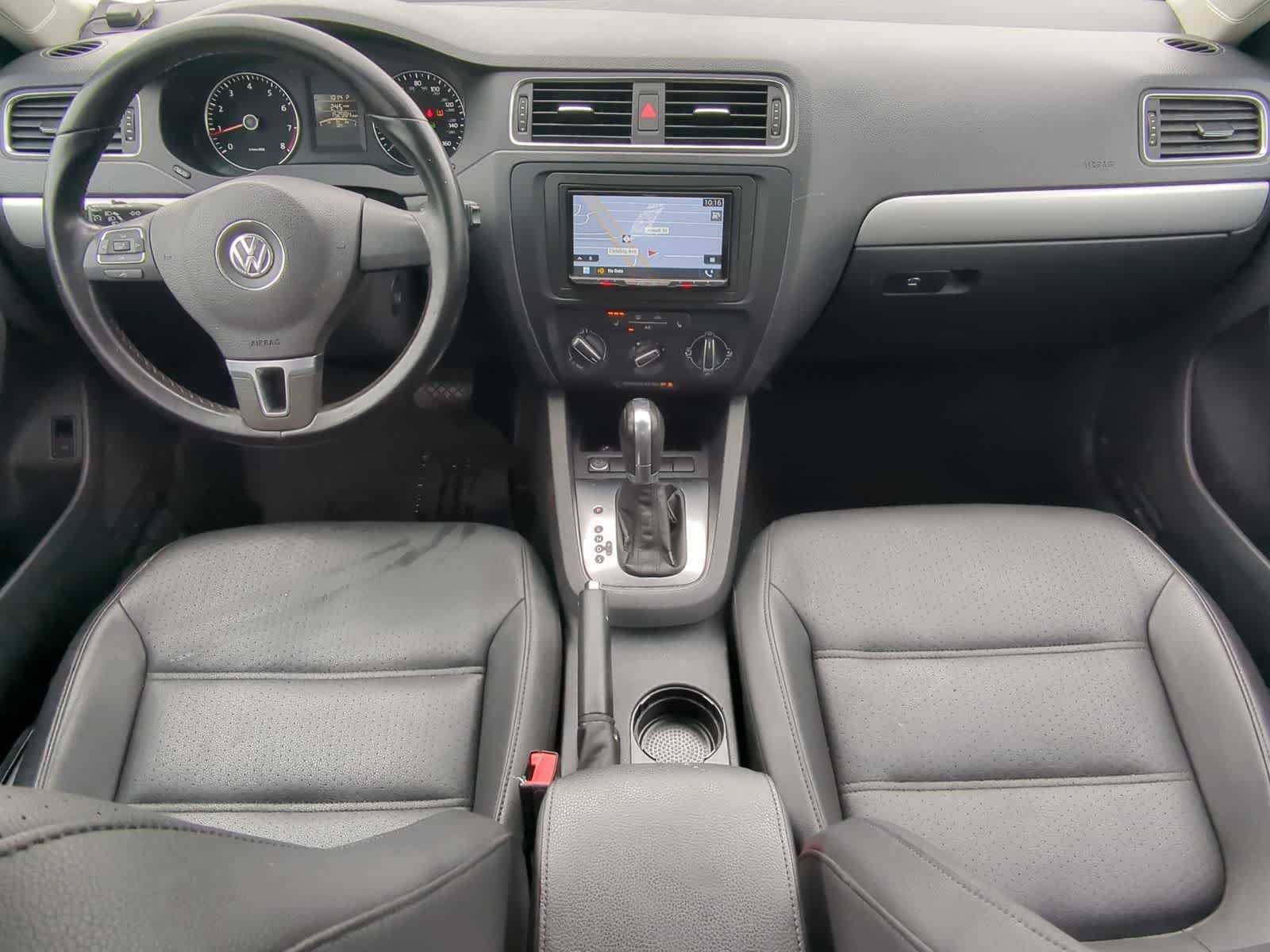 Thumbnail: 2014 Volkswagen Jetta - 17