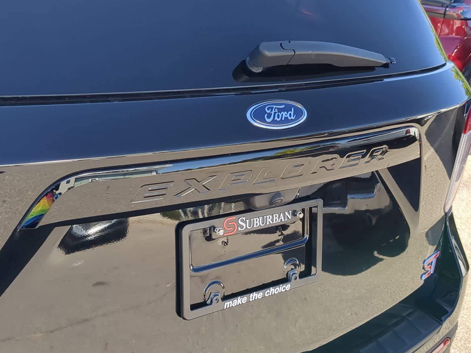 Thumbnail: 2023 Ford Explorer - 18