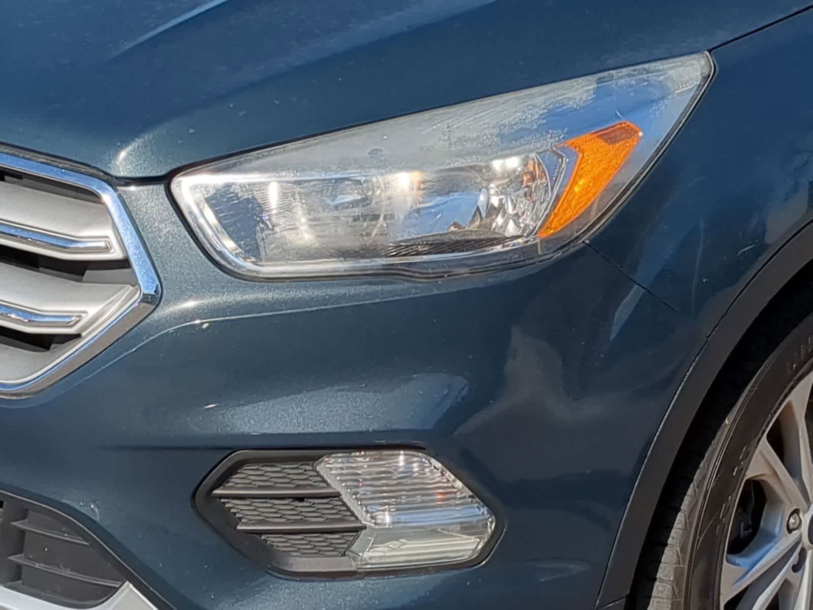Thumbnail: 2019 Ford Escape - 14