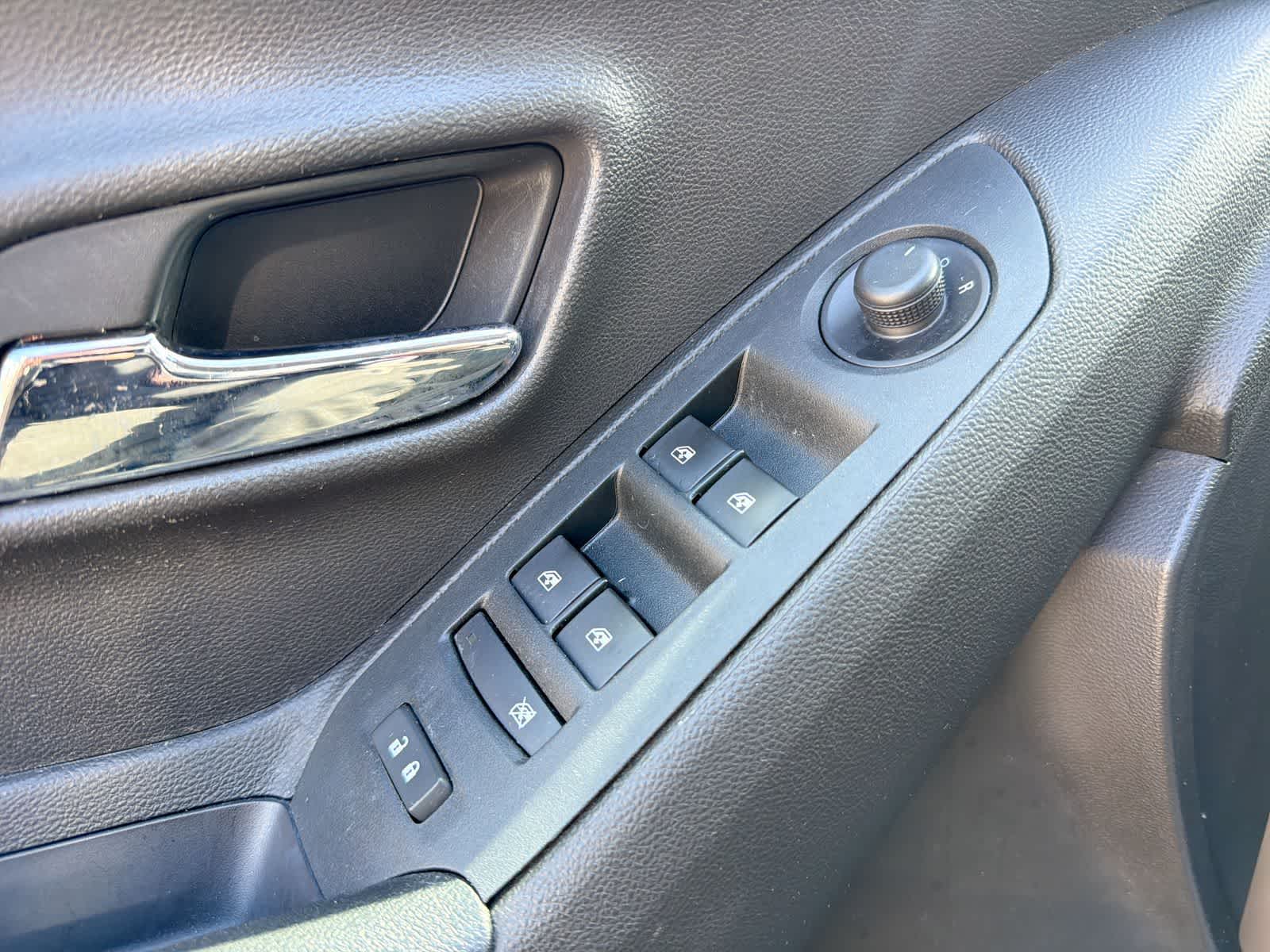 Thumbnail: 2019 Chevrolet Trax - 20