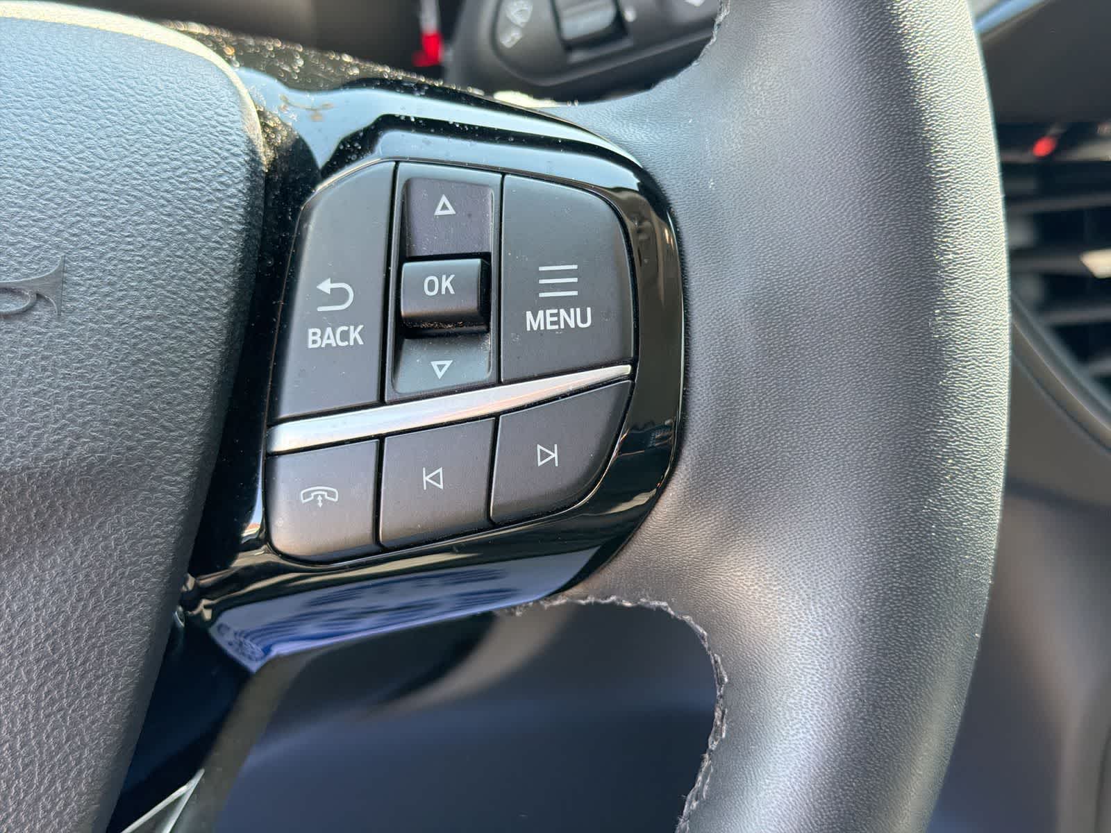 Thumbnail: 2023 Ford Escape - 30