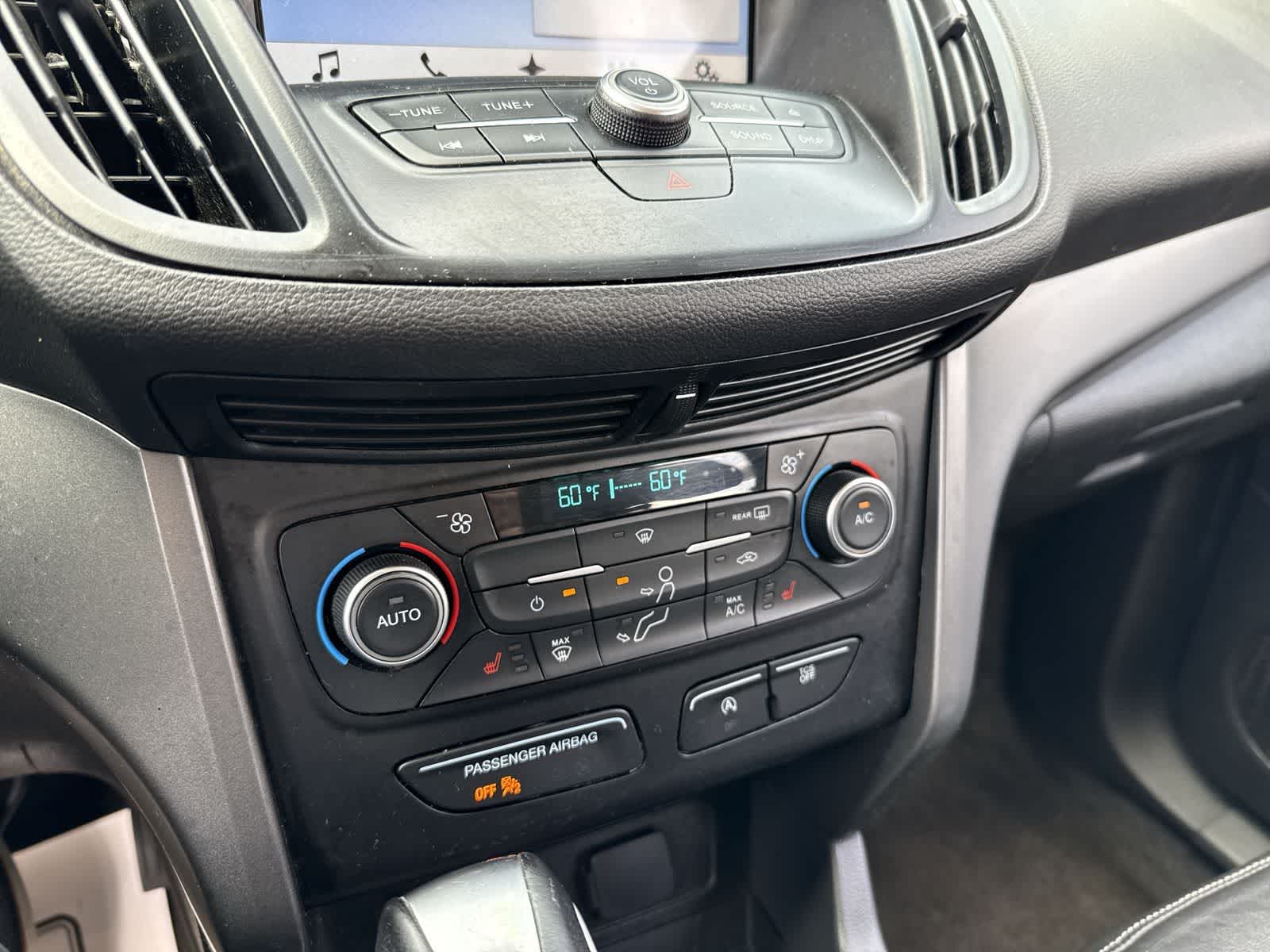 Thumbnail: 2018 Ford Escape - 32