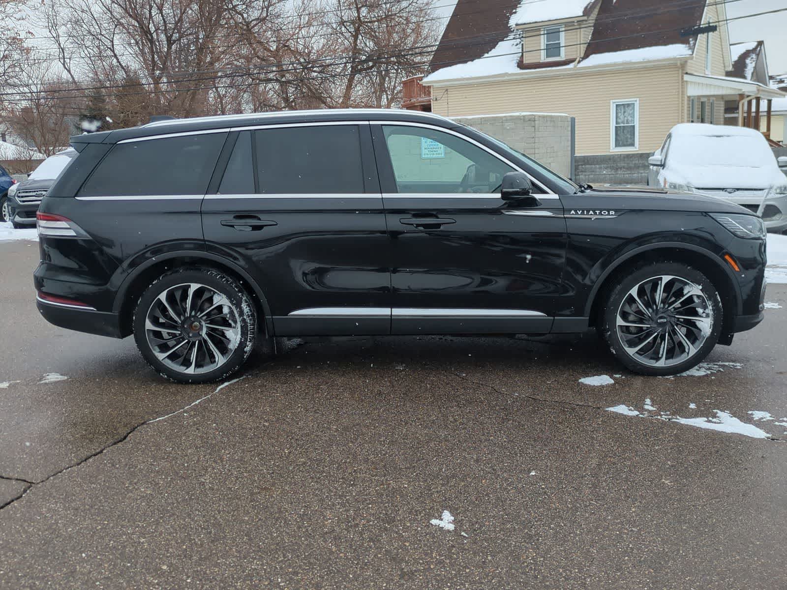 Thumbnail: 2025 Lincoln Aviator - 20