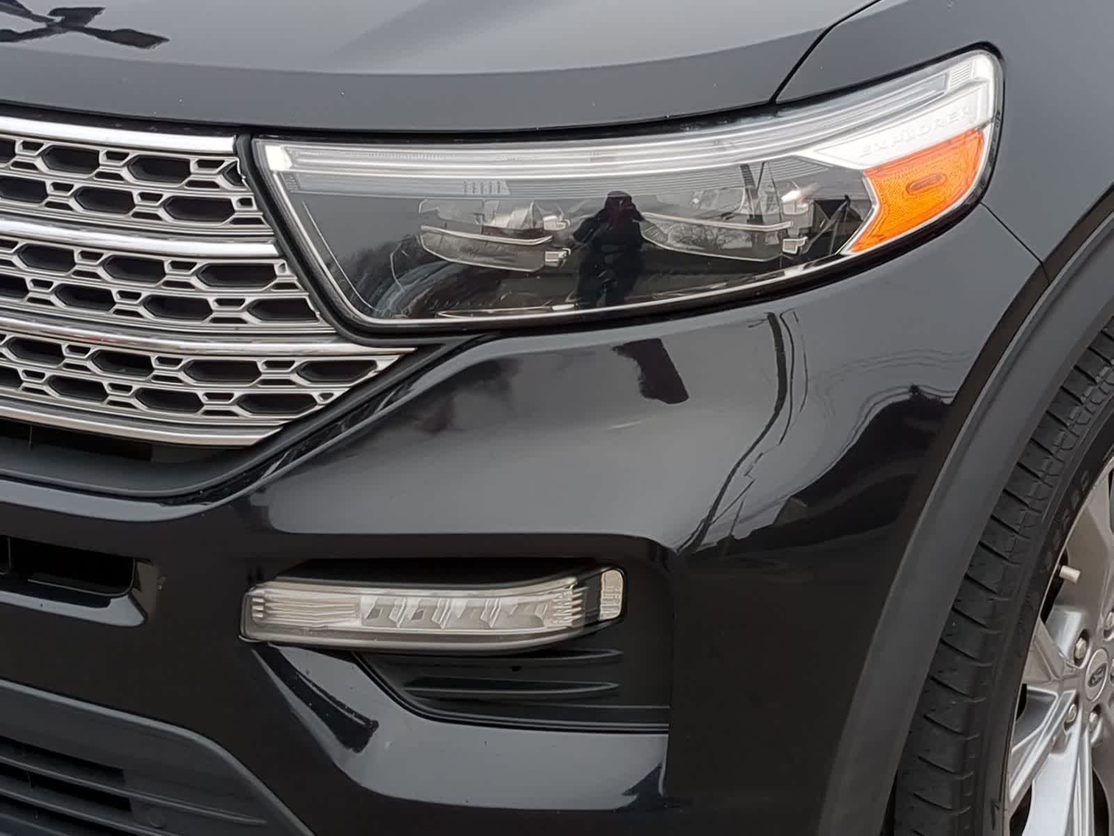 Thumbnail: 2020 Ford Explorer - 15