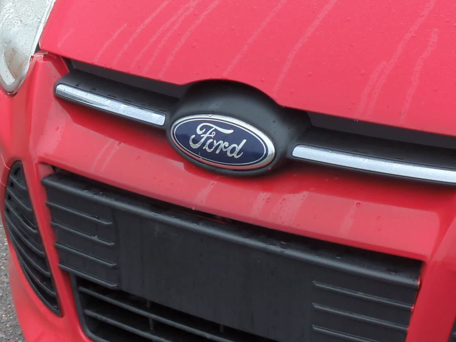Thumbnail: 2012 Ford Focus - 13