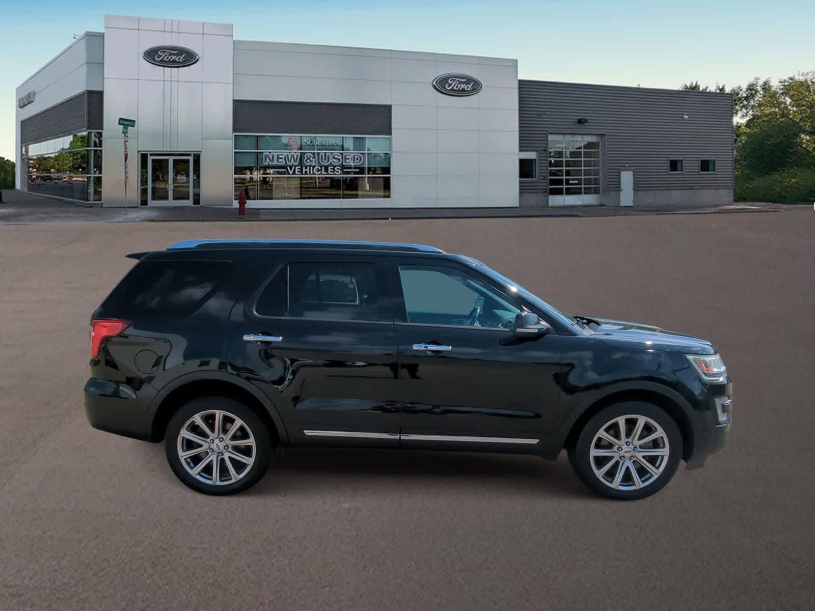 Thumbnail: 2017 Ford Explorer - 12